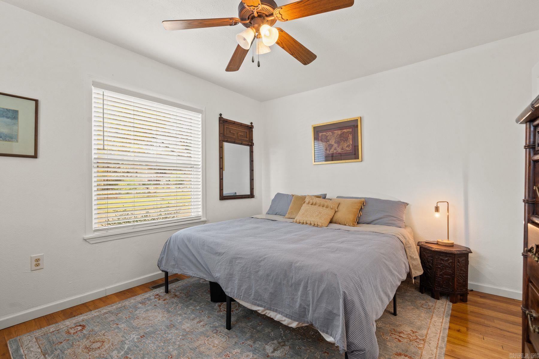 100 Forest Park Place