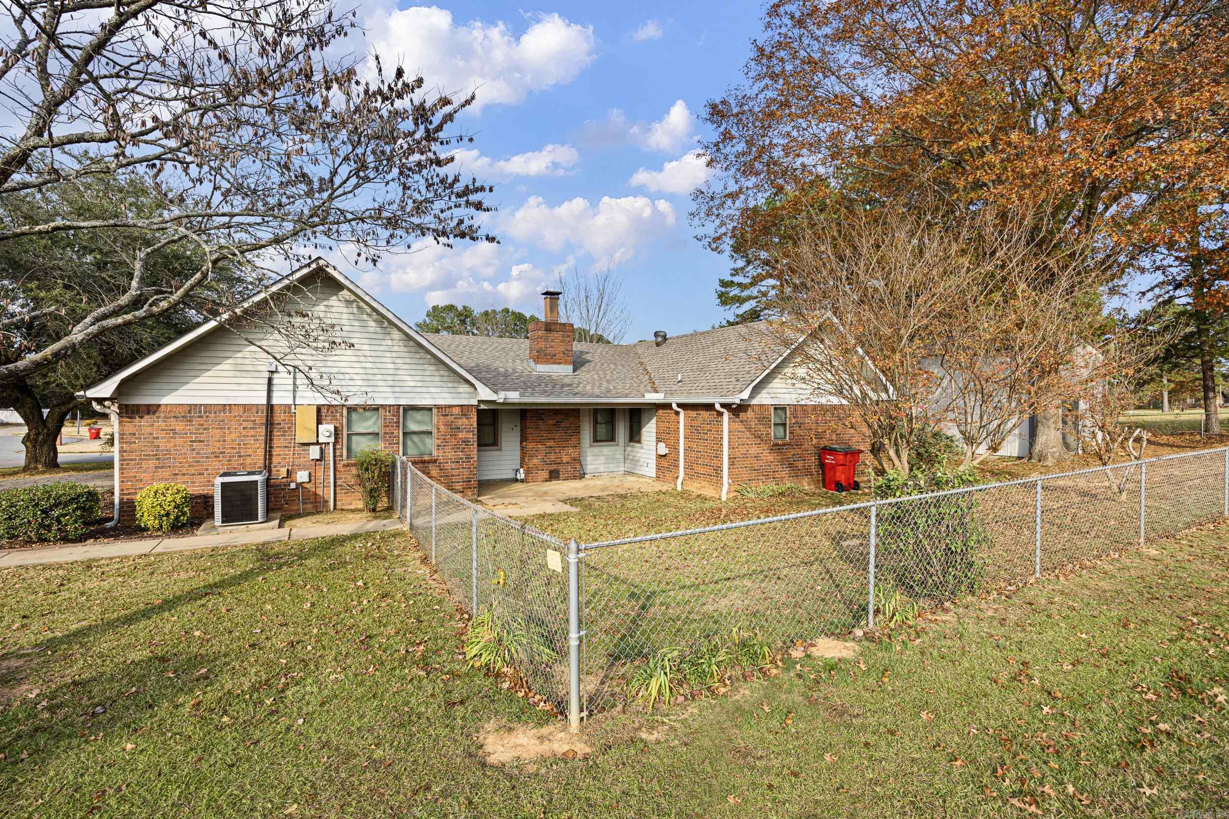 201 Meadow Lynn Drive