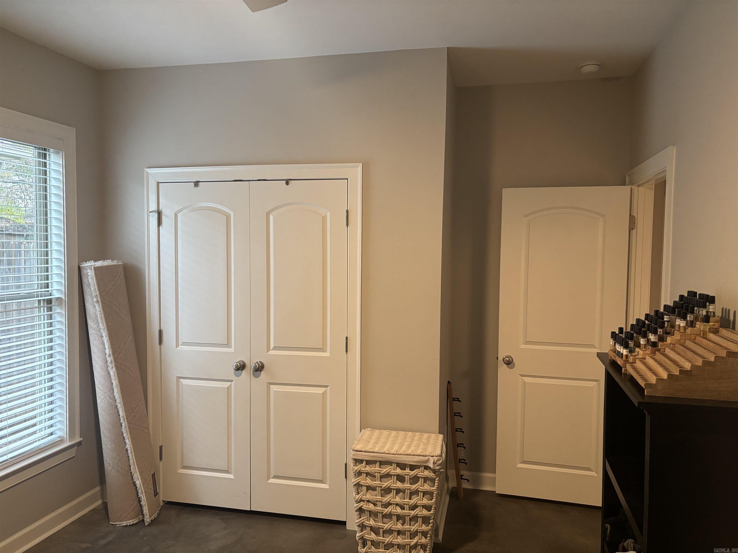 2850 Carmichael Drive