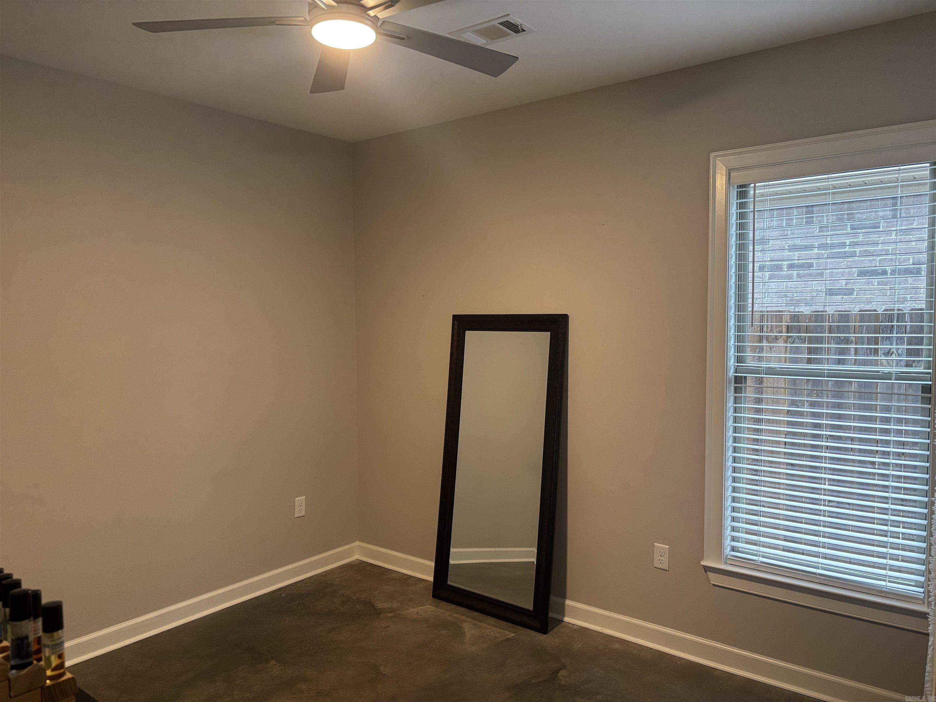 2850 Carmichael Drive