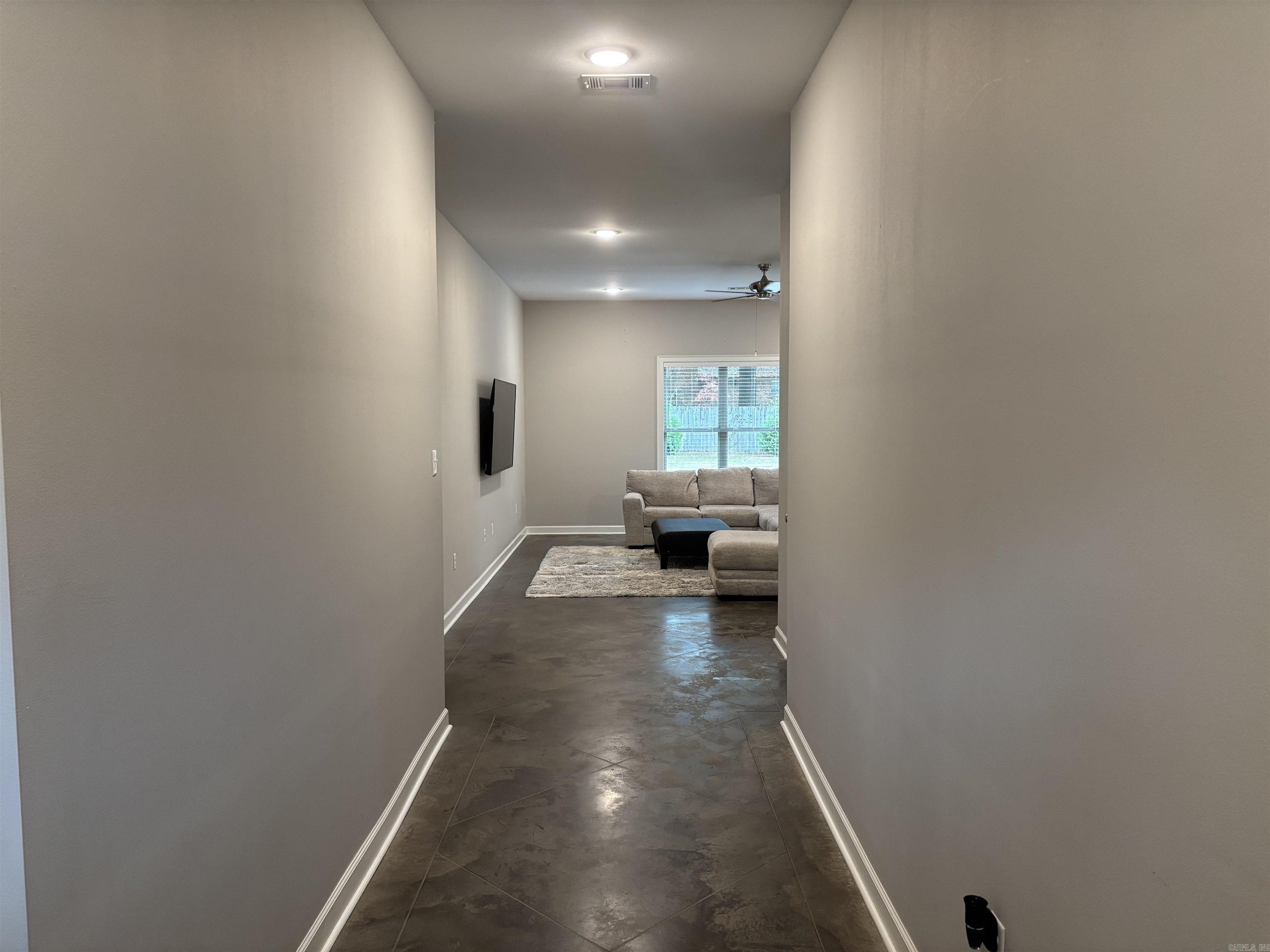 2850 Carmichael Drive