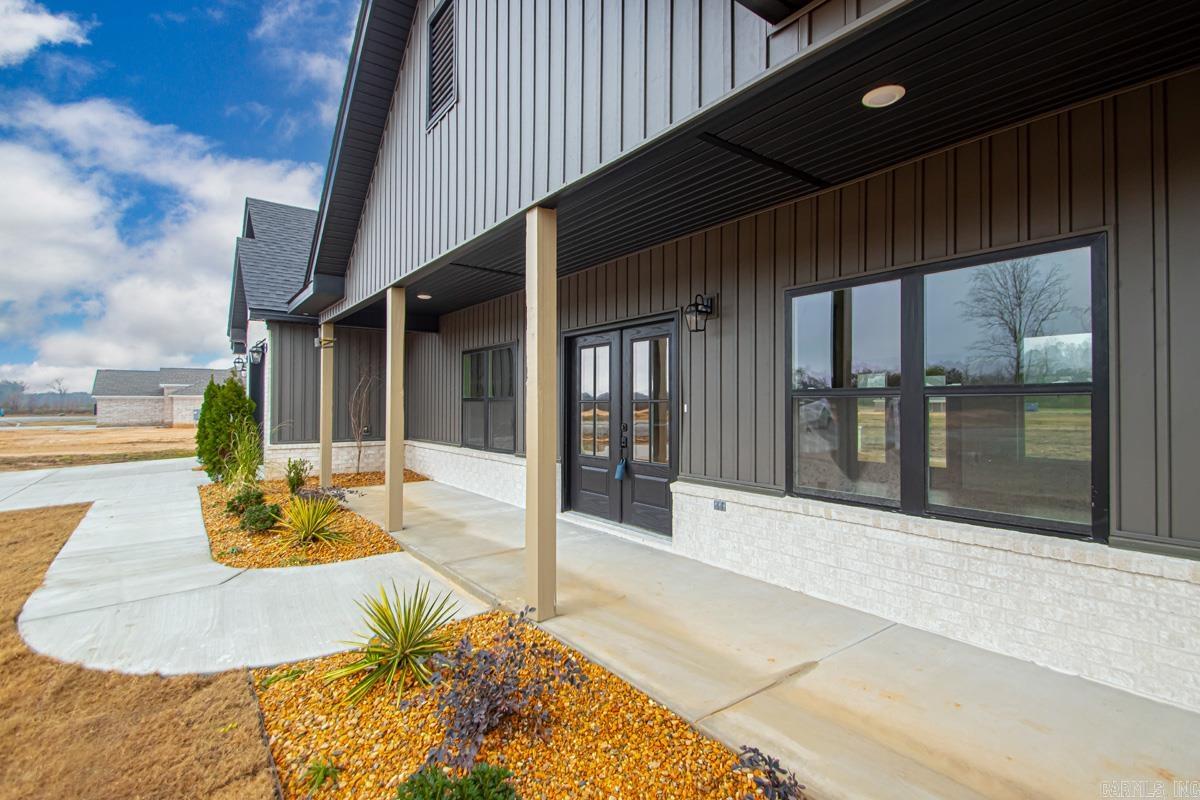 1033 Duke Drive