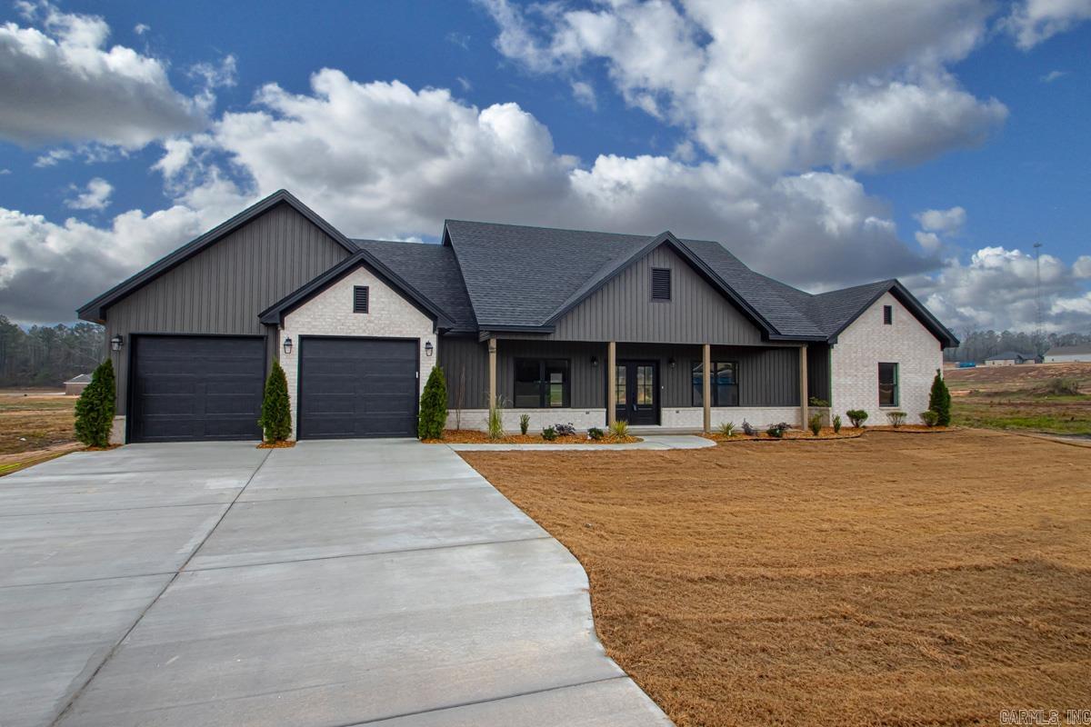 1033 Duke Drive