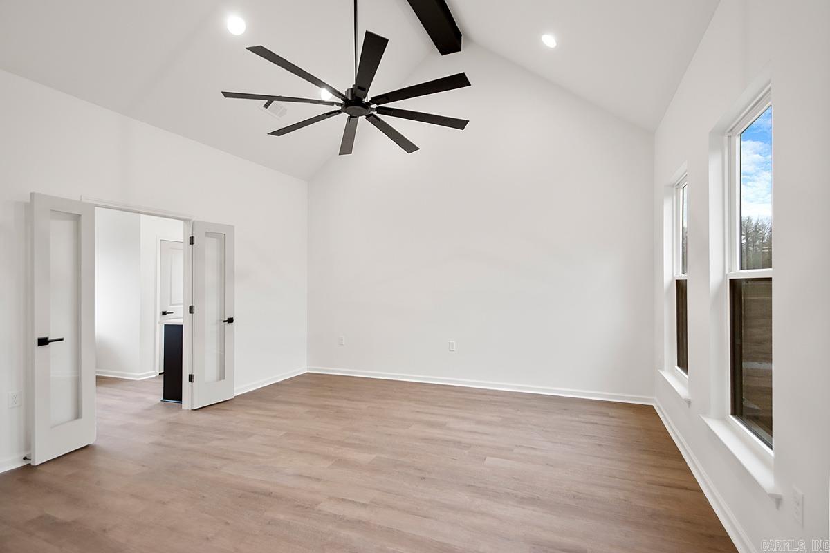1033 Duke Drive