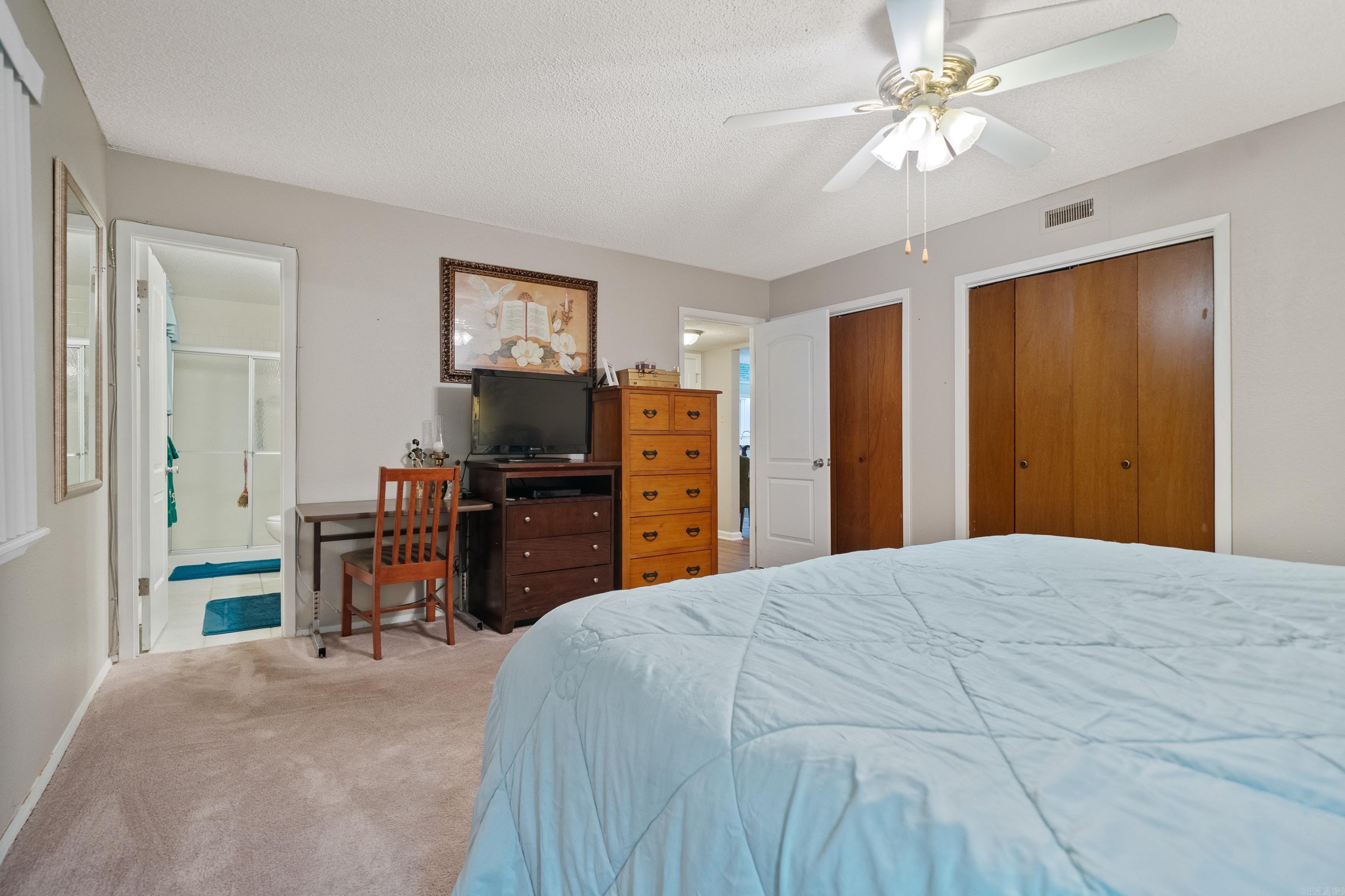 160 Cooper Unit: 18A