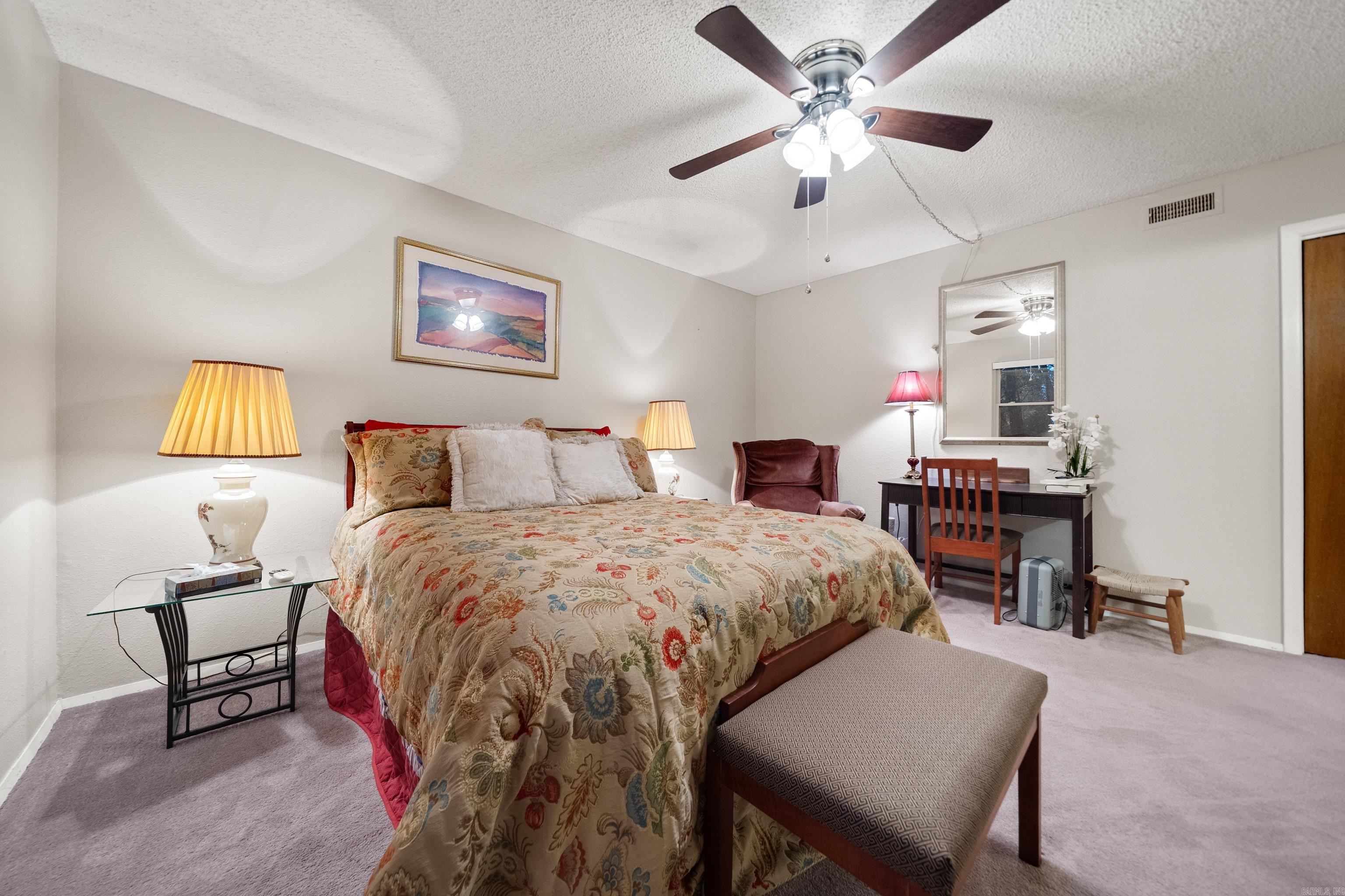 160 Cooper Unit: 18A