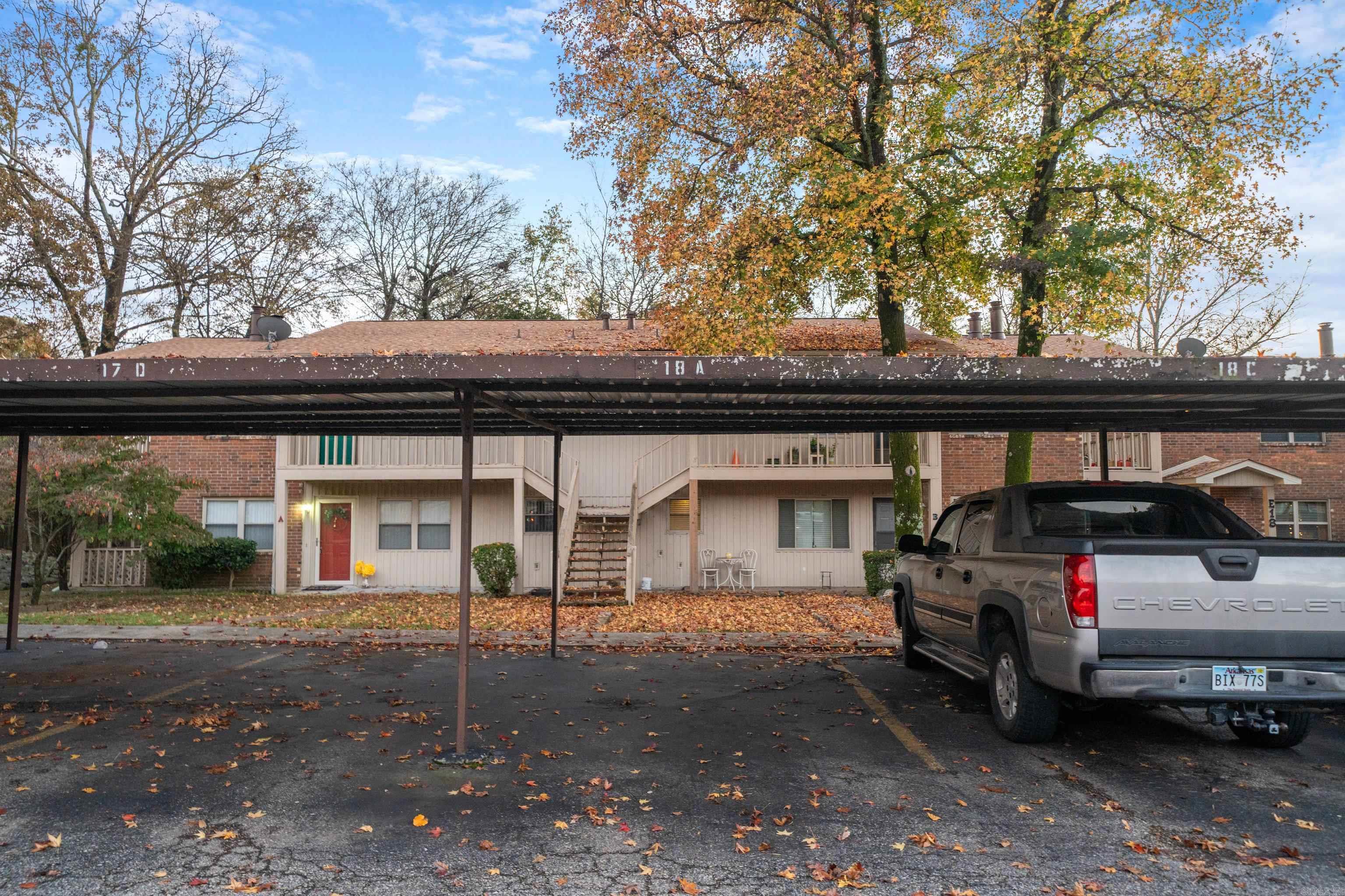 160 Cooper Unit: 18A