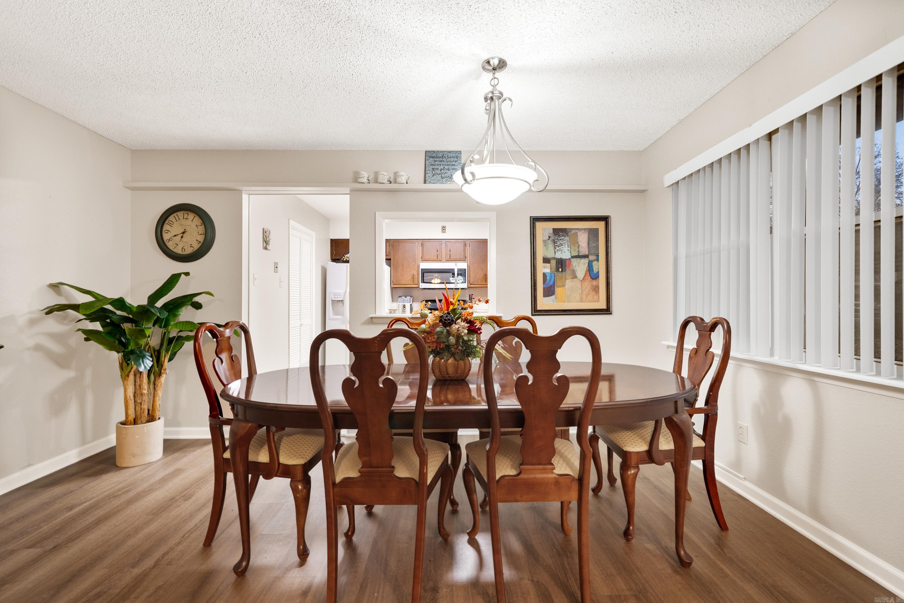 160 Cooper Unit: 18A