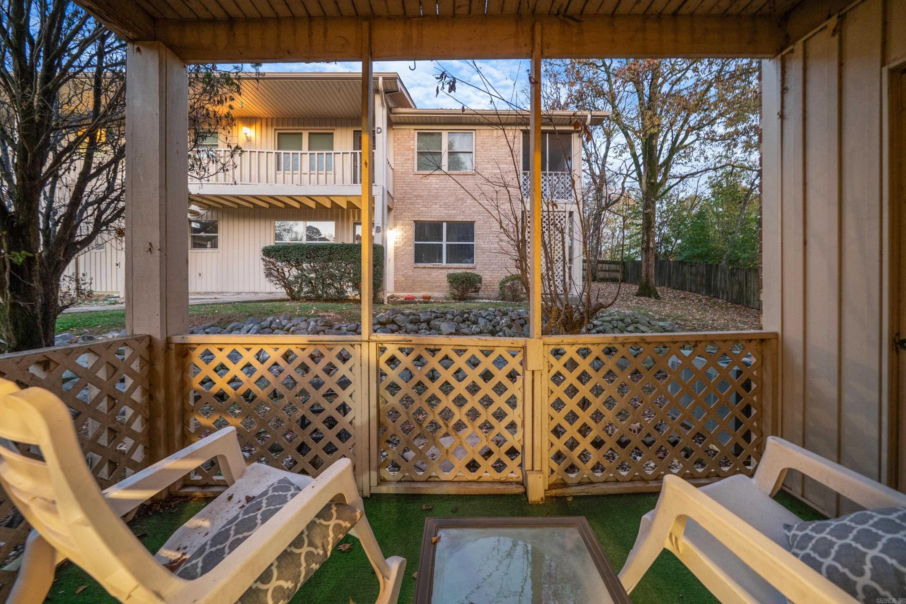 160 Cooper Unit: 18A