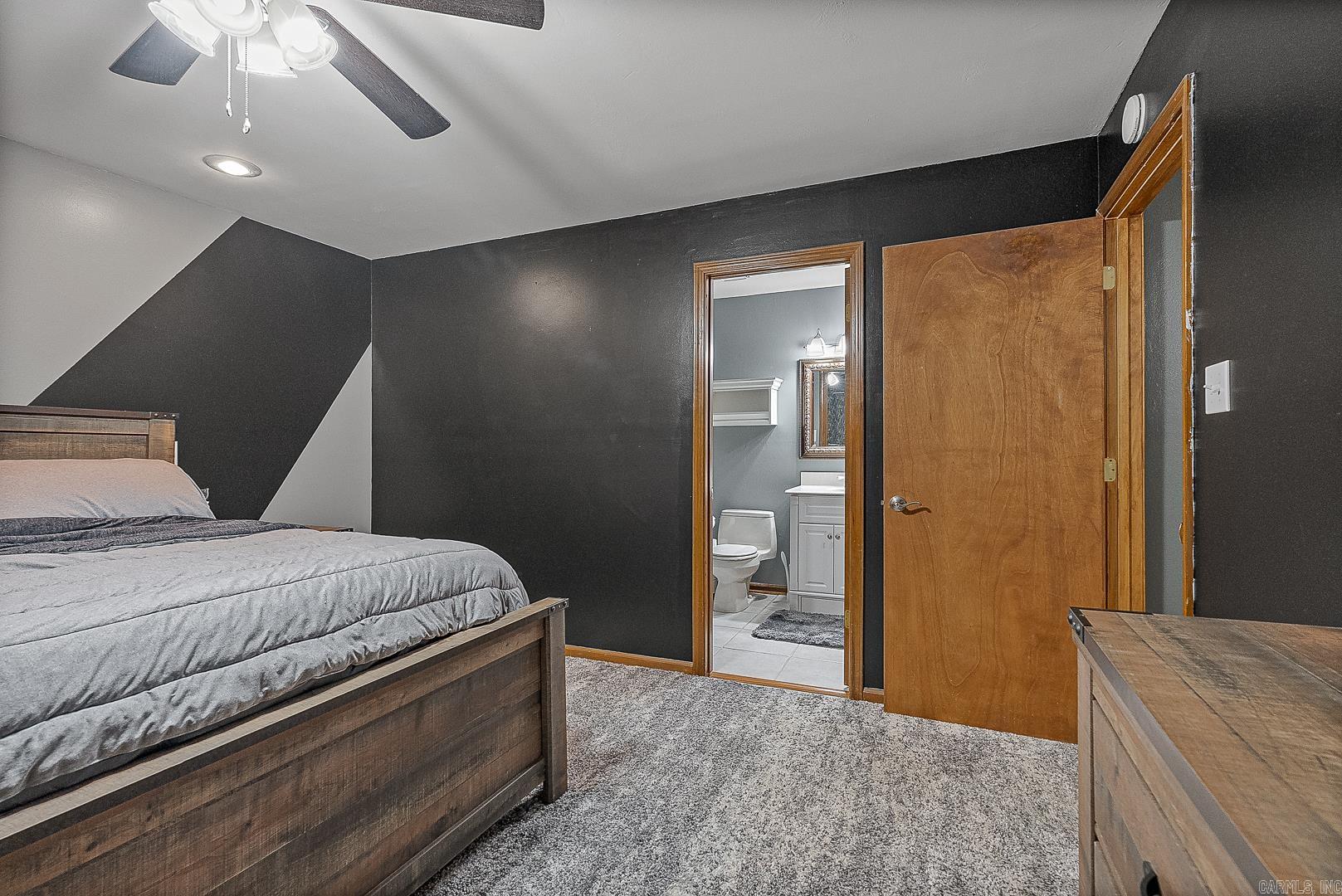 1300 S Church N4 Street Unit: N4