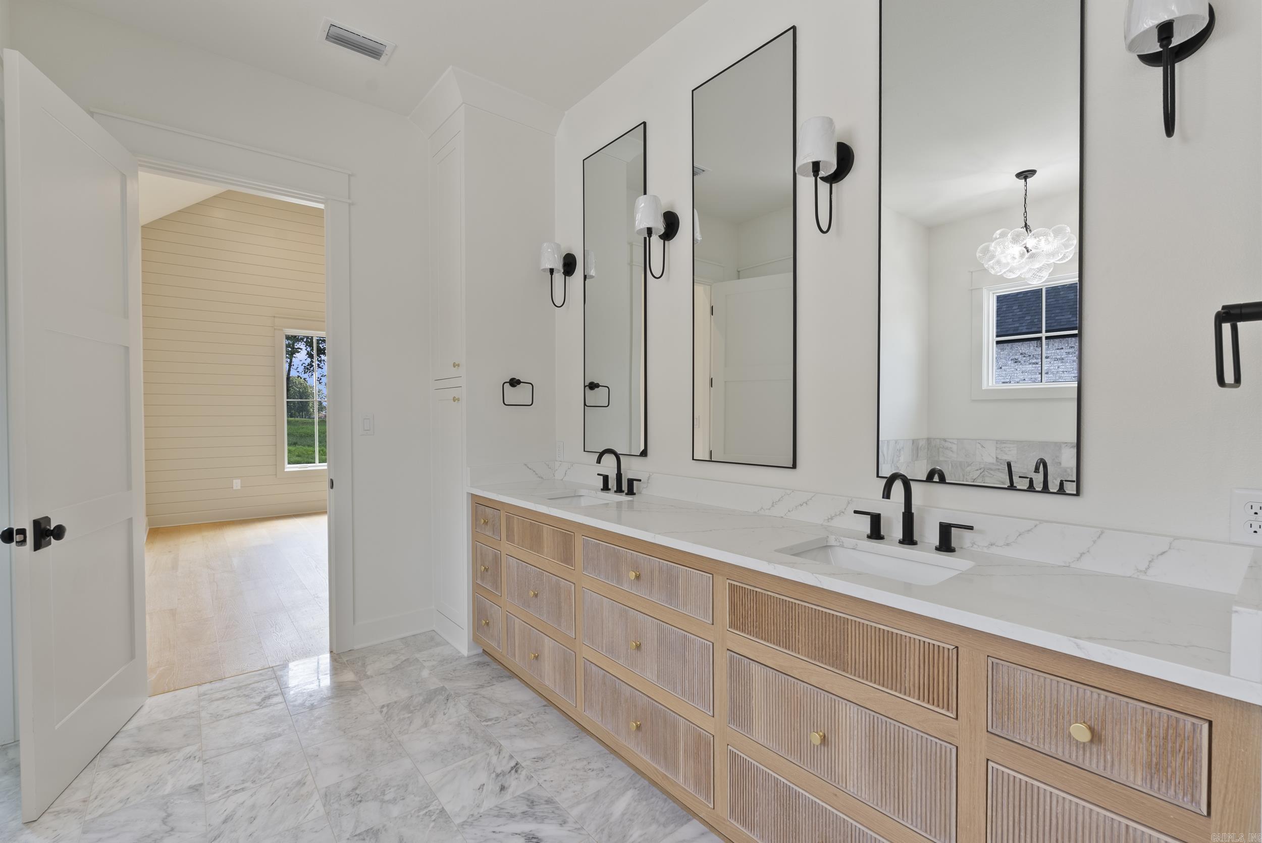 1615 Nantucket Drive
