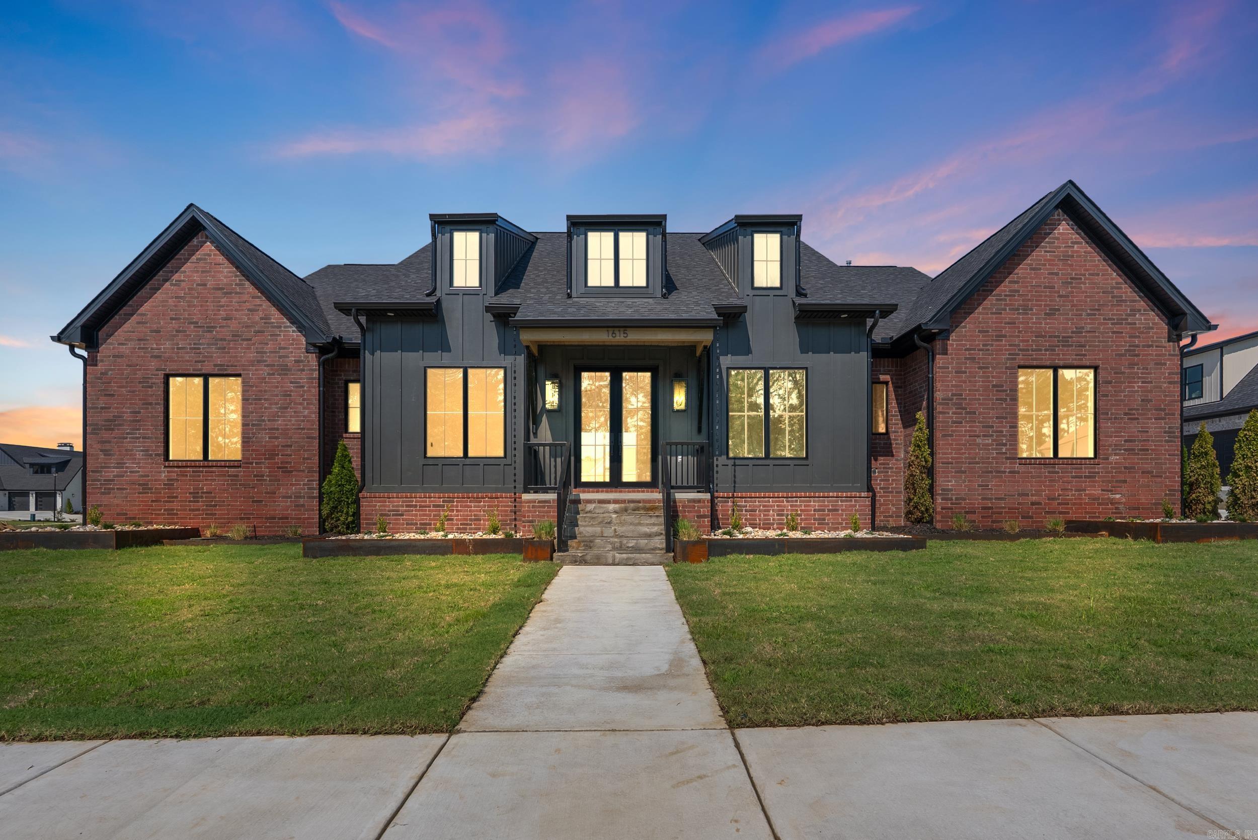1615 Nantucket Drive