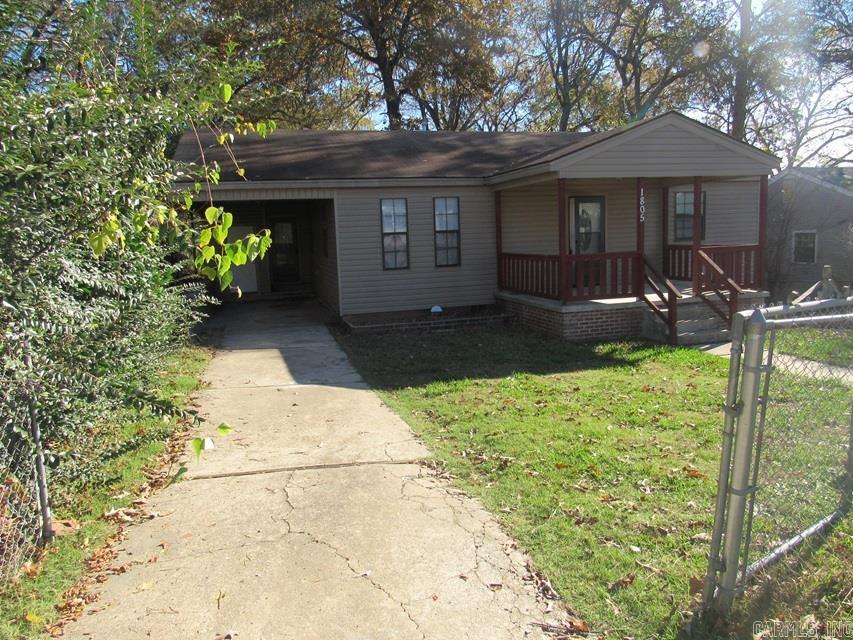 1805 Princeton Dr