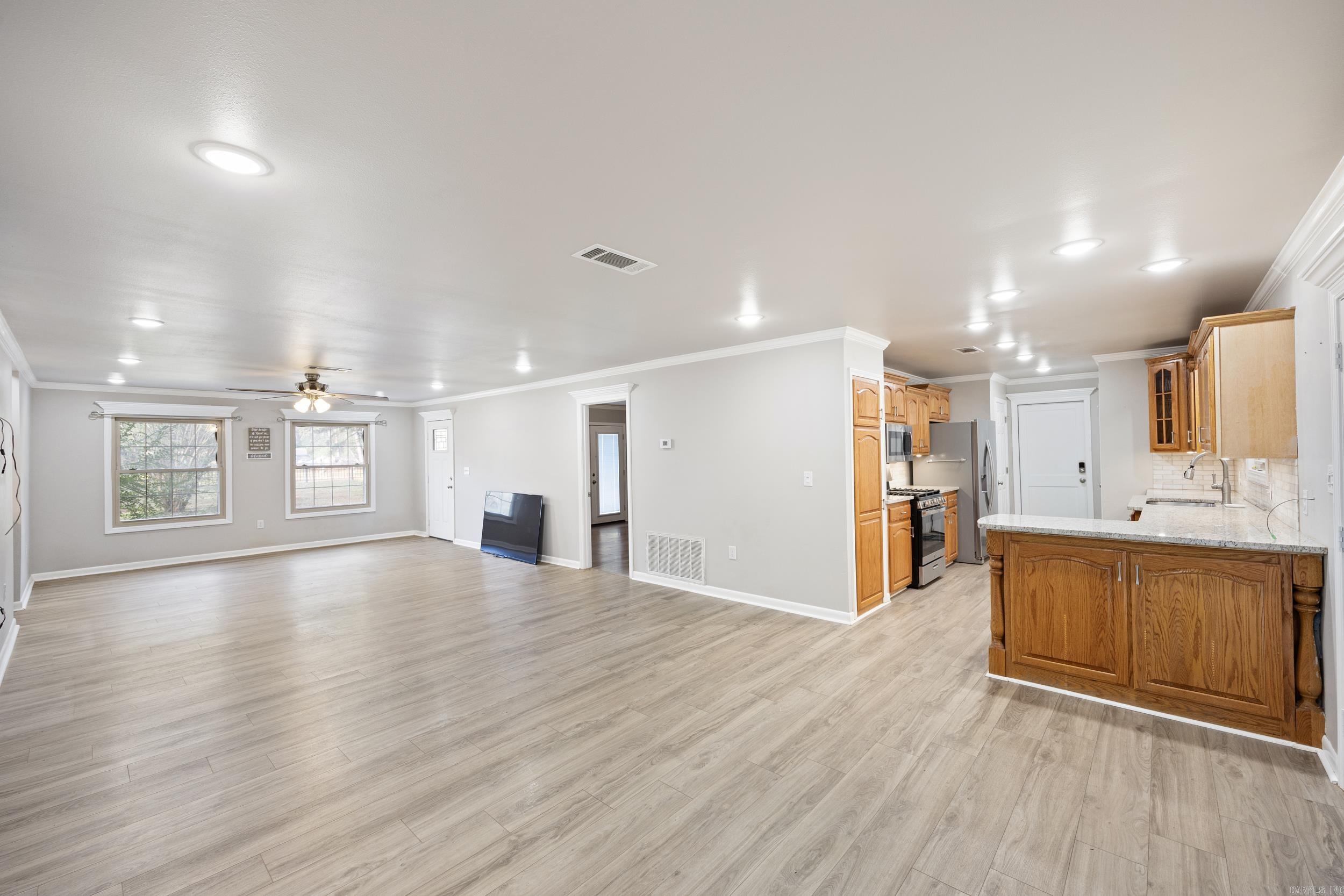 1906 Avenue 4 Pl