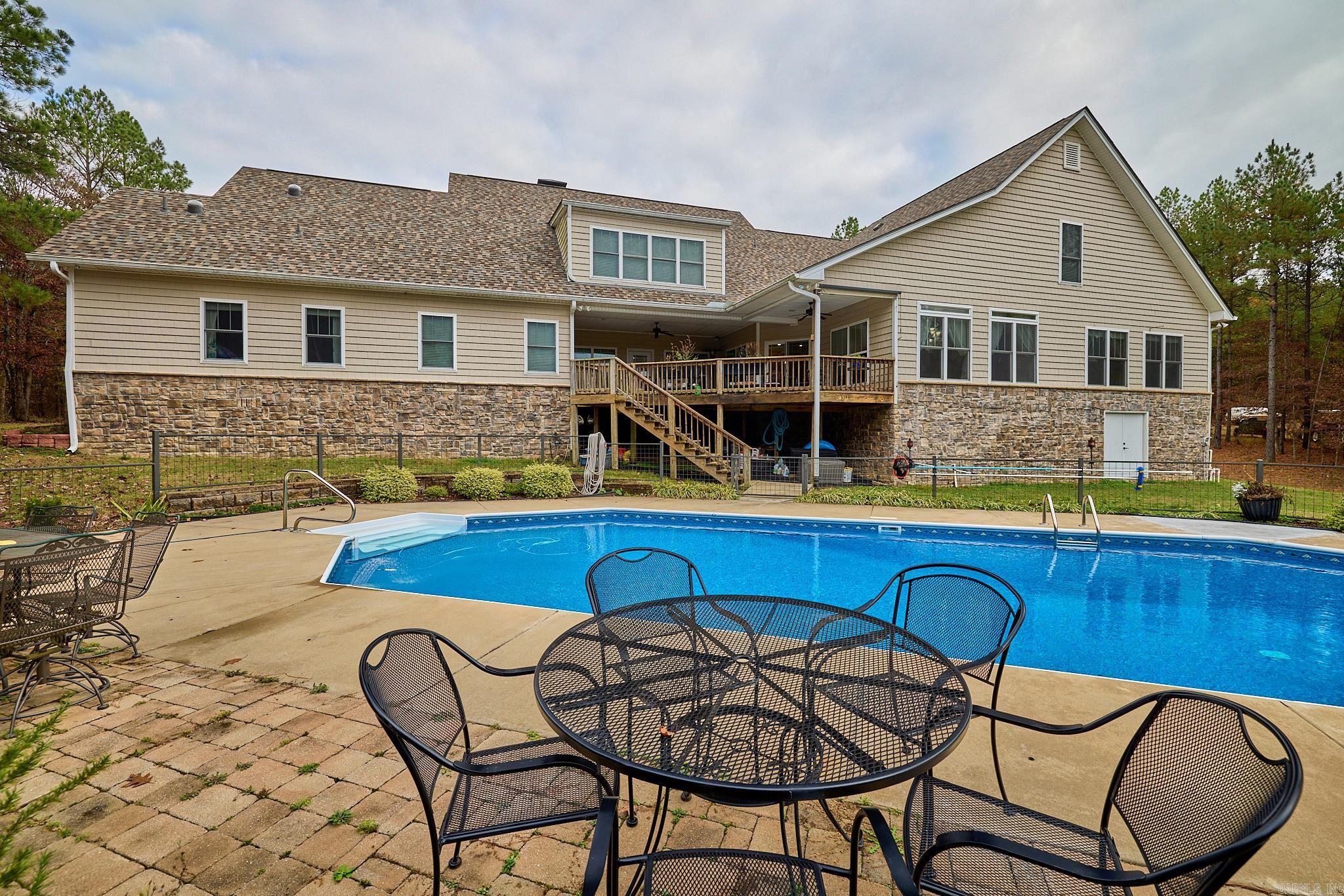 19220 Crystal Oaks Trail Trail