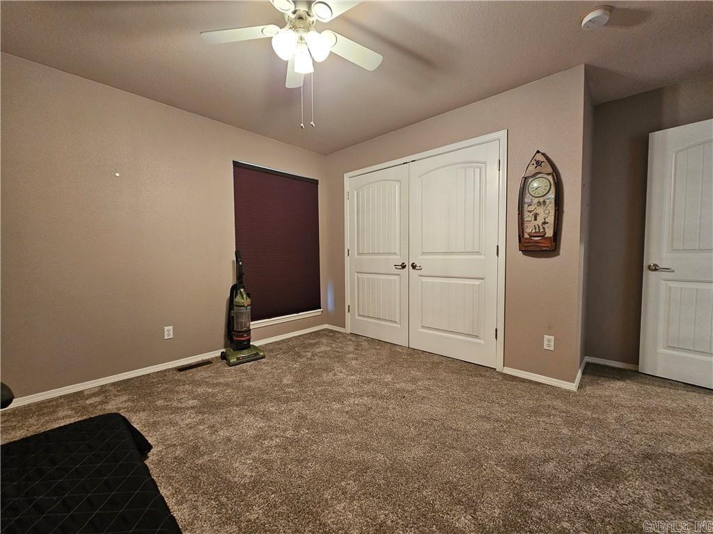 3203 Huntington Dr
