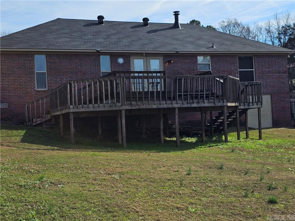 3203 Huntington Dr