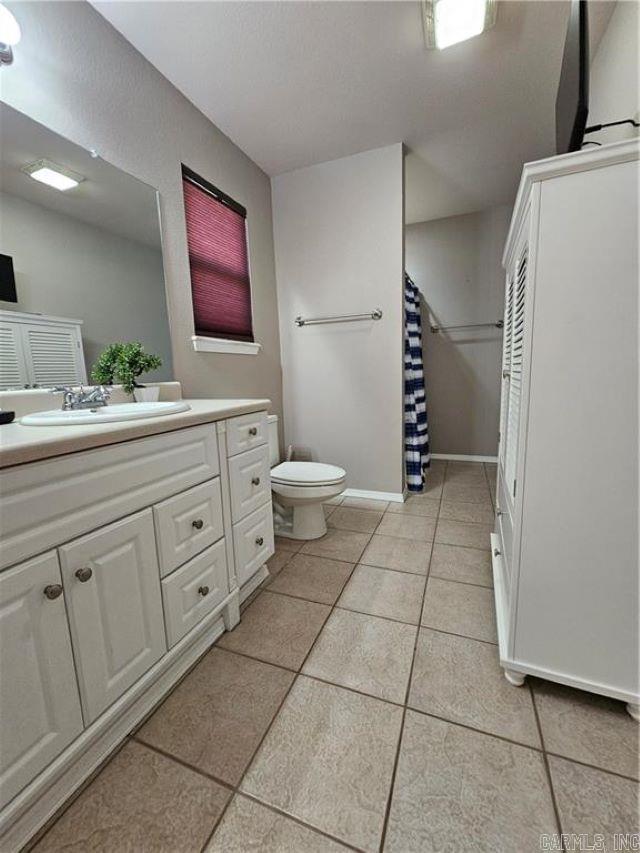 3203 Huntington Dr