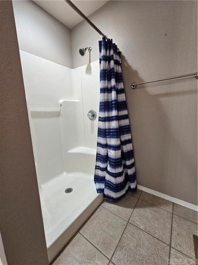 3203 Huntington Dr