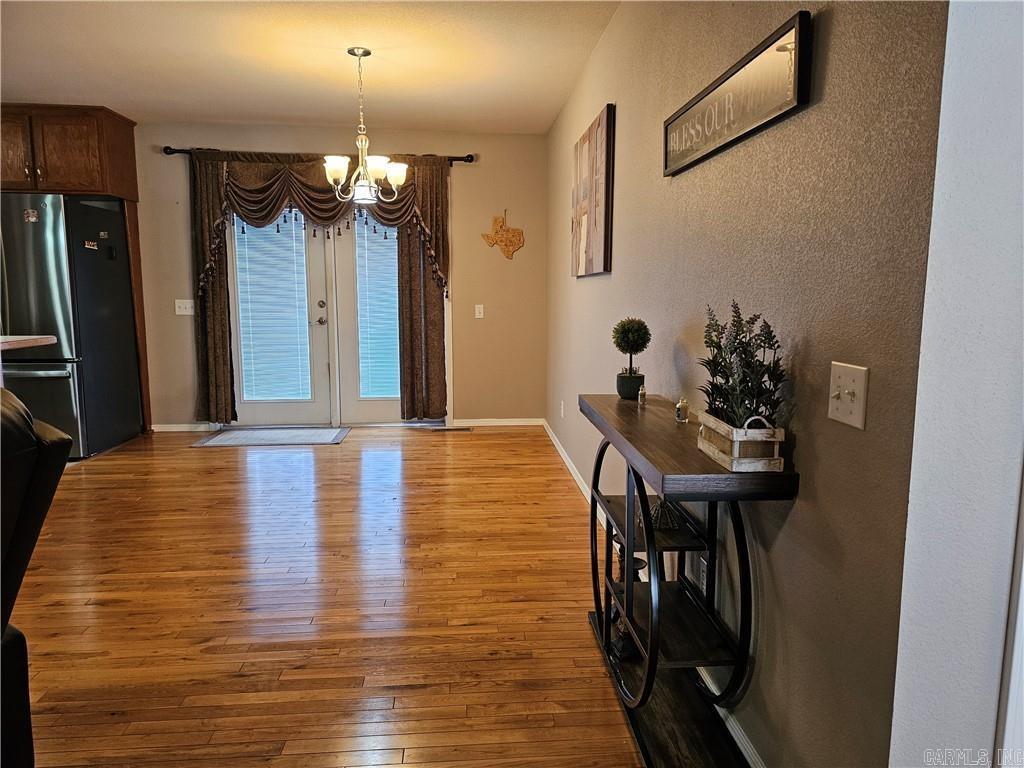 3203 Huntington Dr