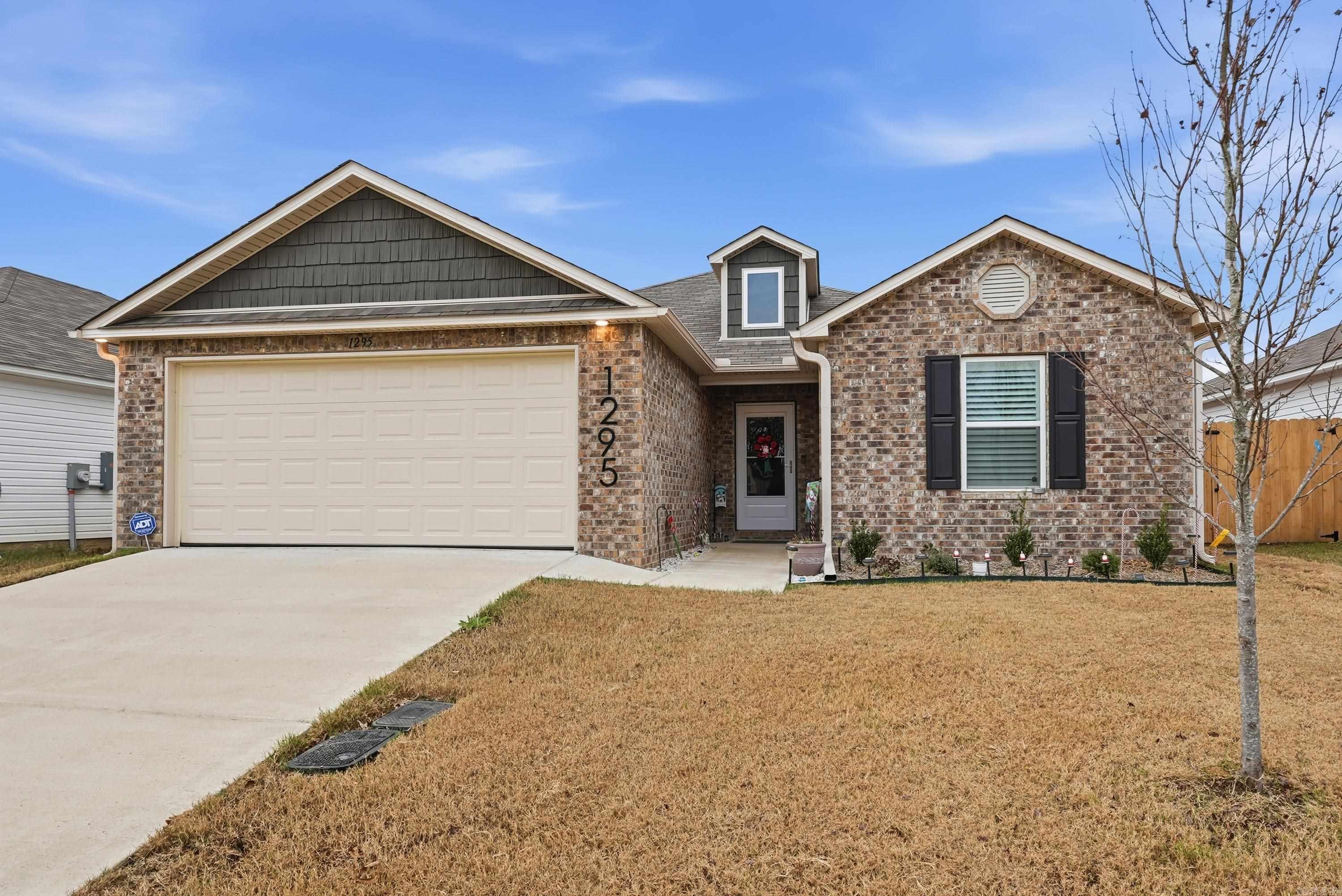 1295 AGOGO Lane