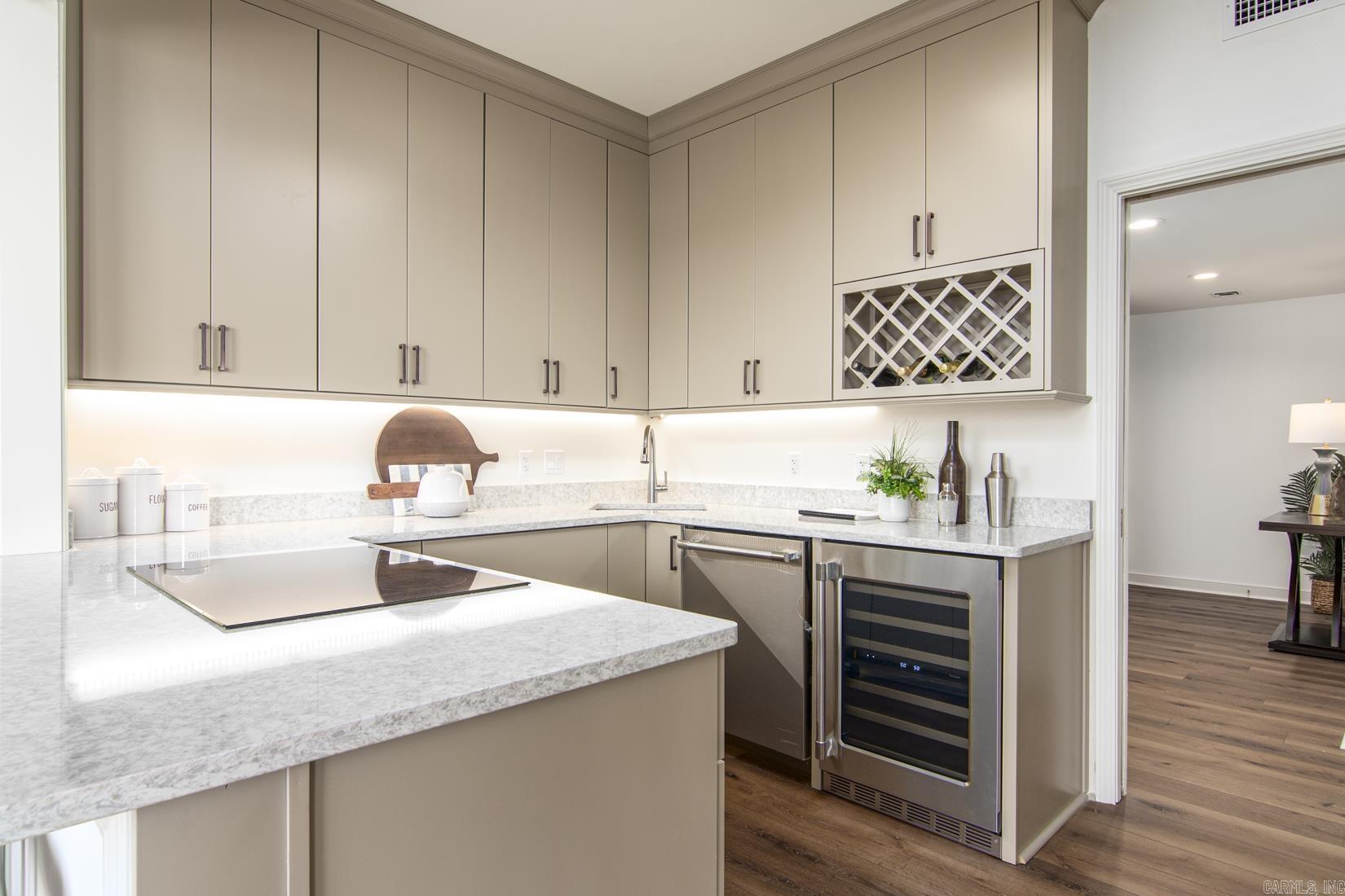 1 Treetops Lane Unit: 601