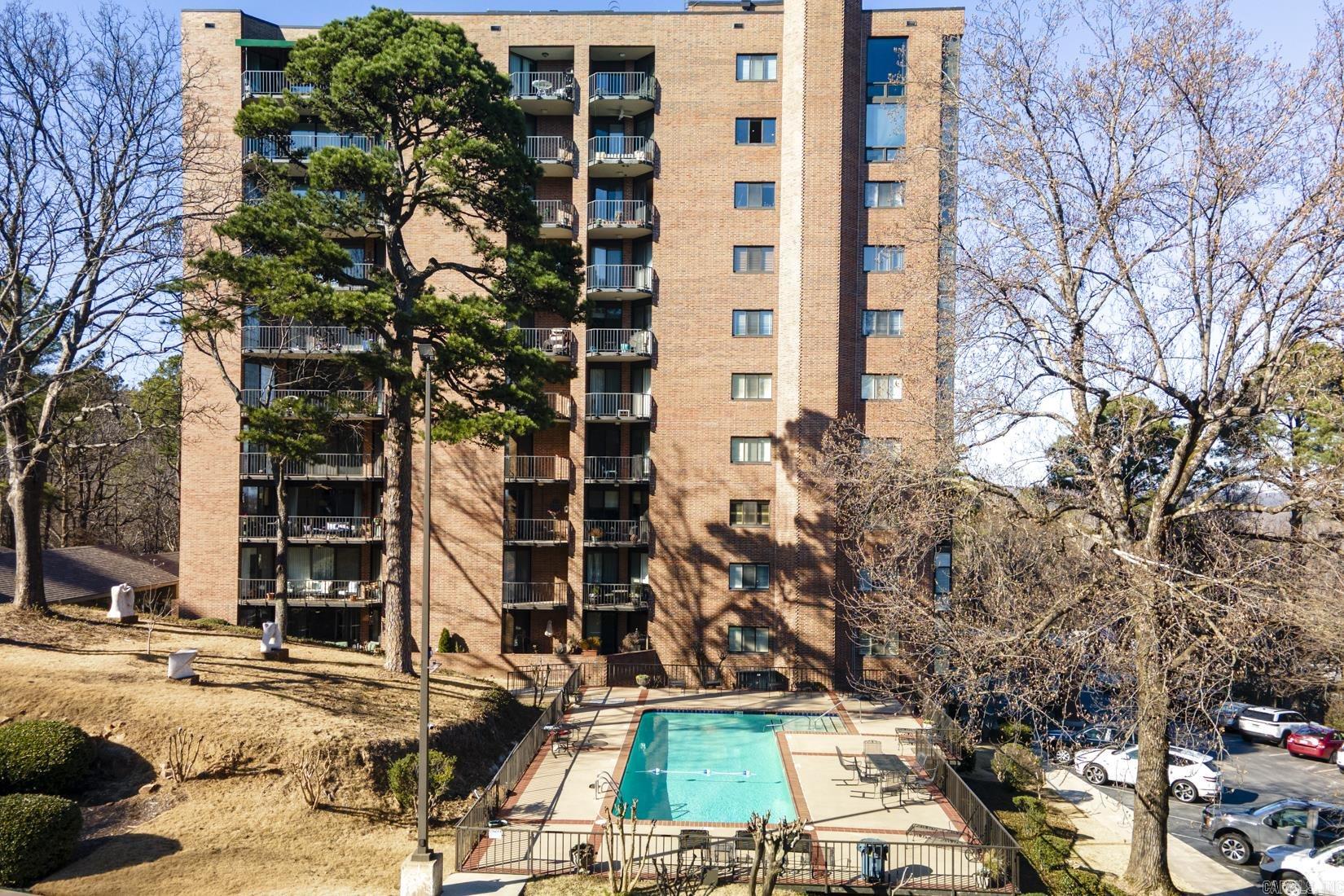 1 Treetops Lane Unit: 601