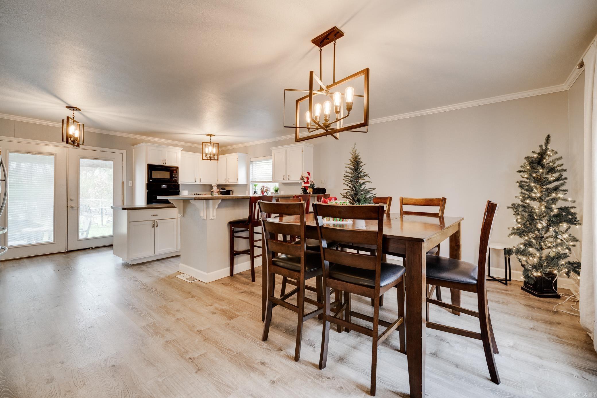 2860 Broadmoor Drive