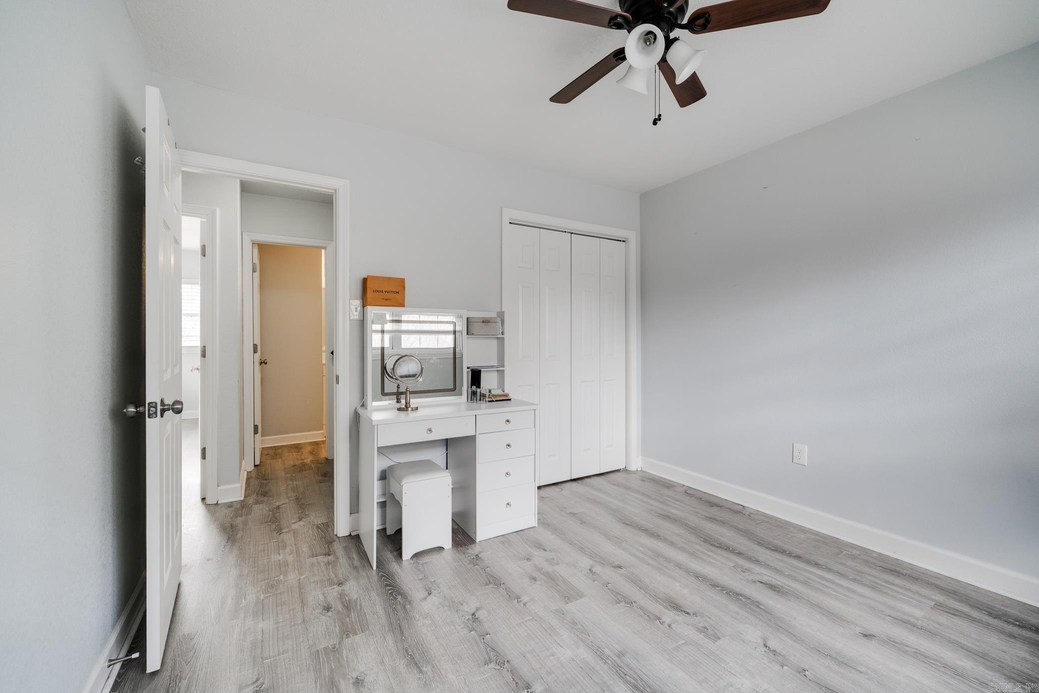 2860 Broadmoor Drive