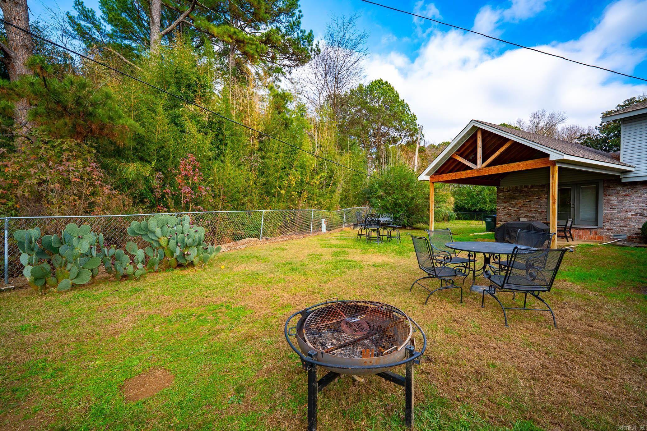 2860 Broadmoor Drive