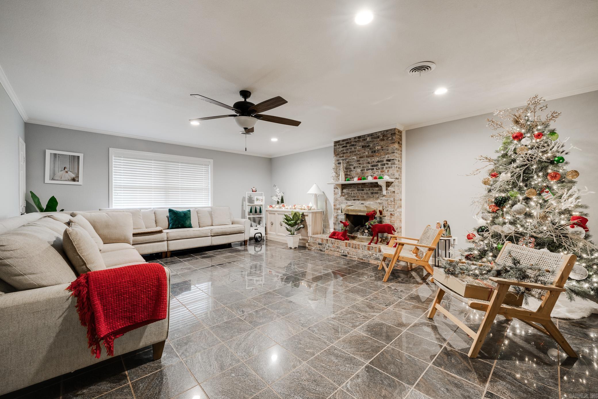 2860 Broadmoor Drive