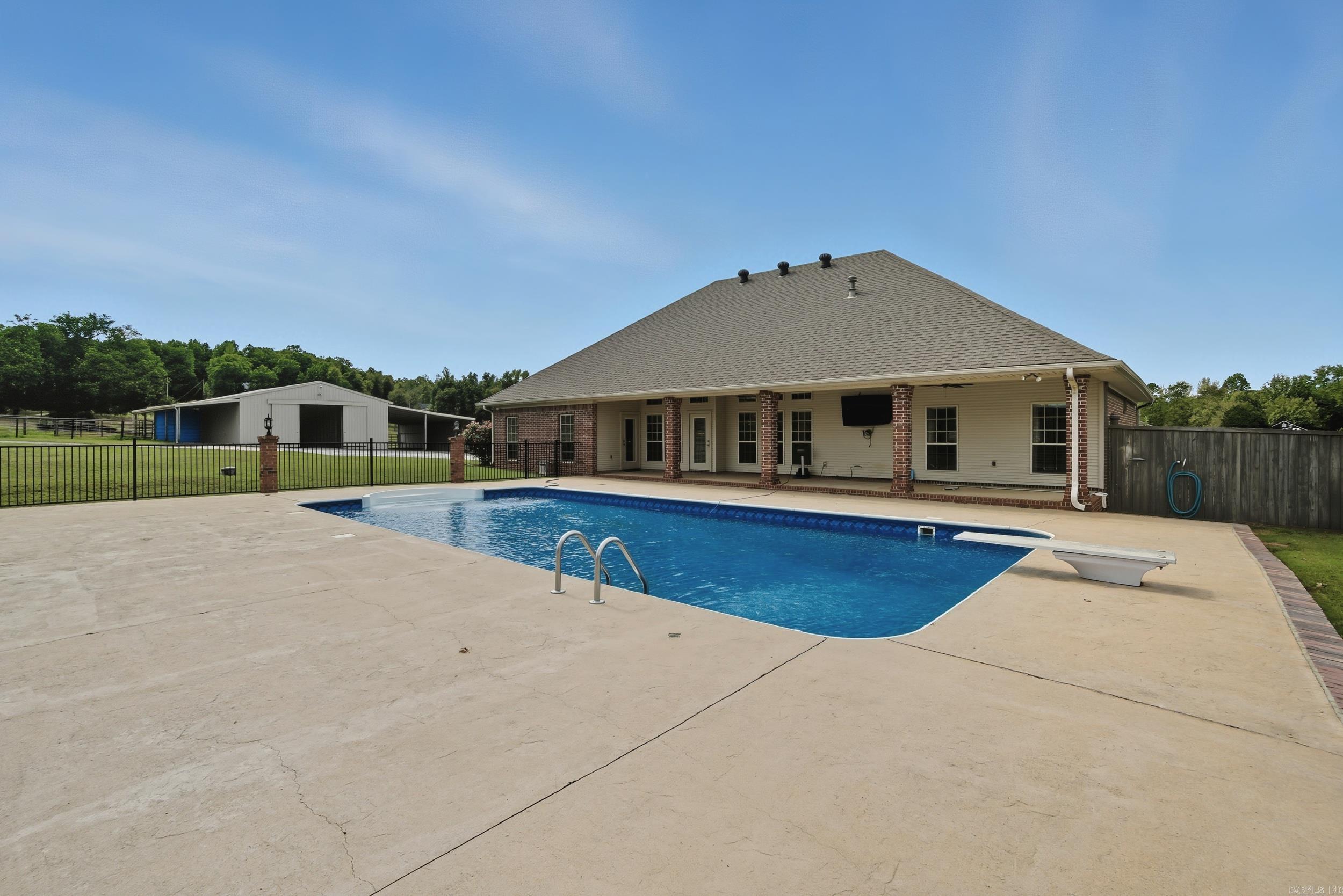 2281 Lookout Mountain Road