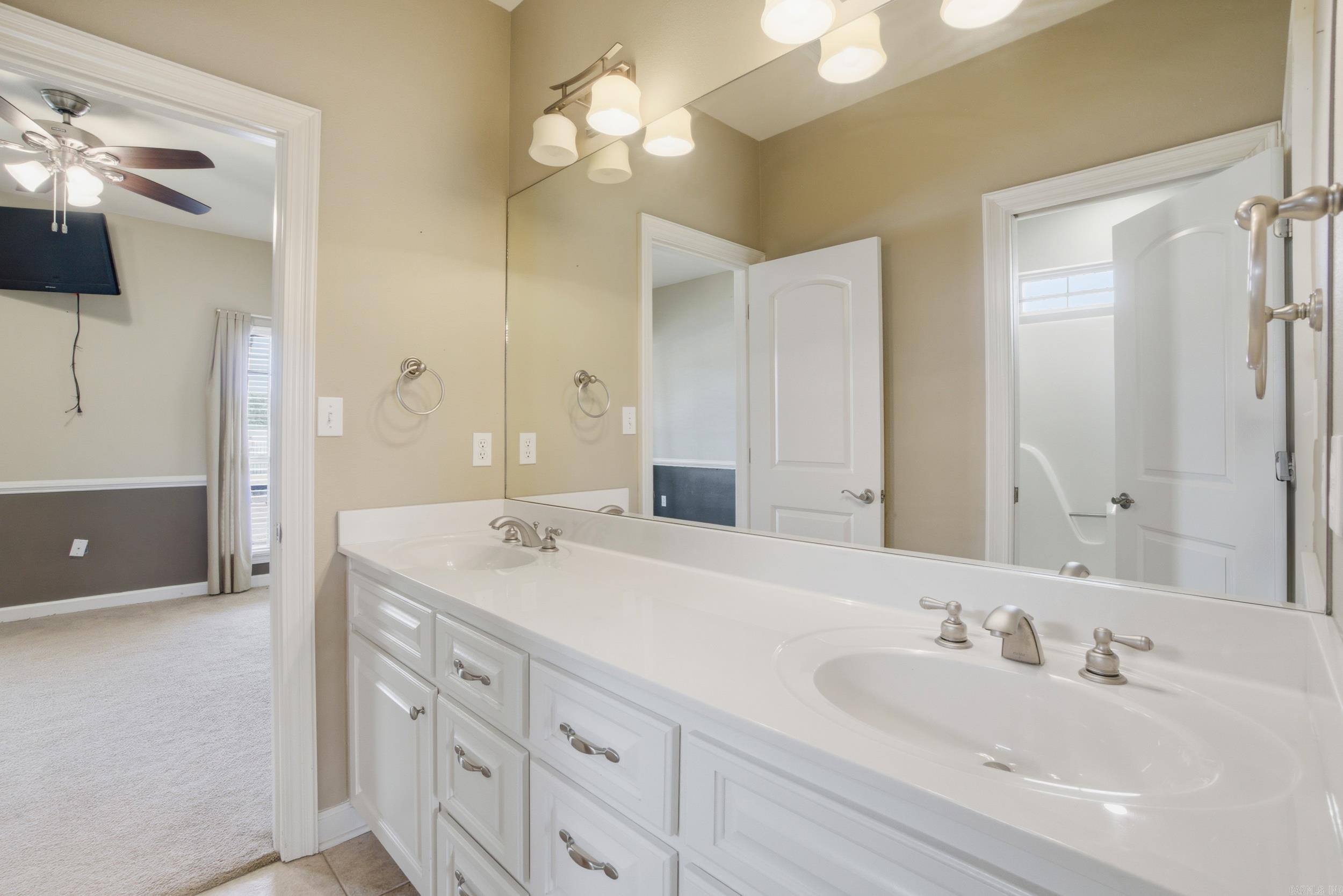 2281 Lookout Mountain Road