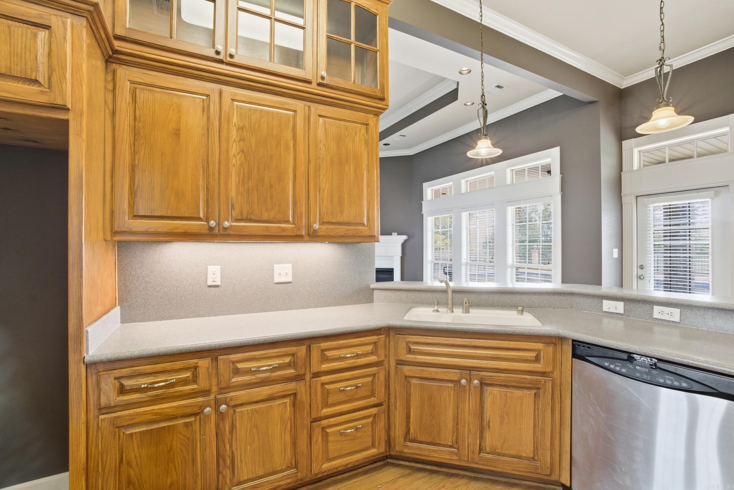2281 Lookout Mountain Road