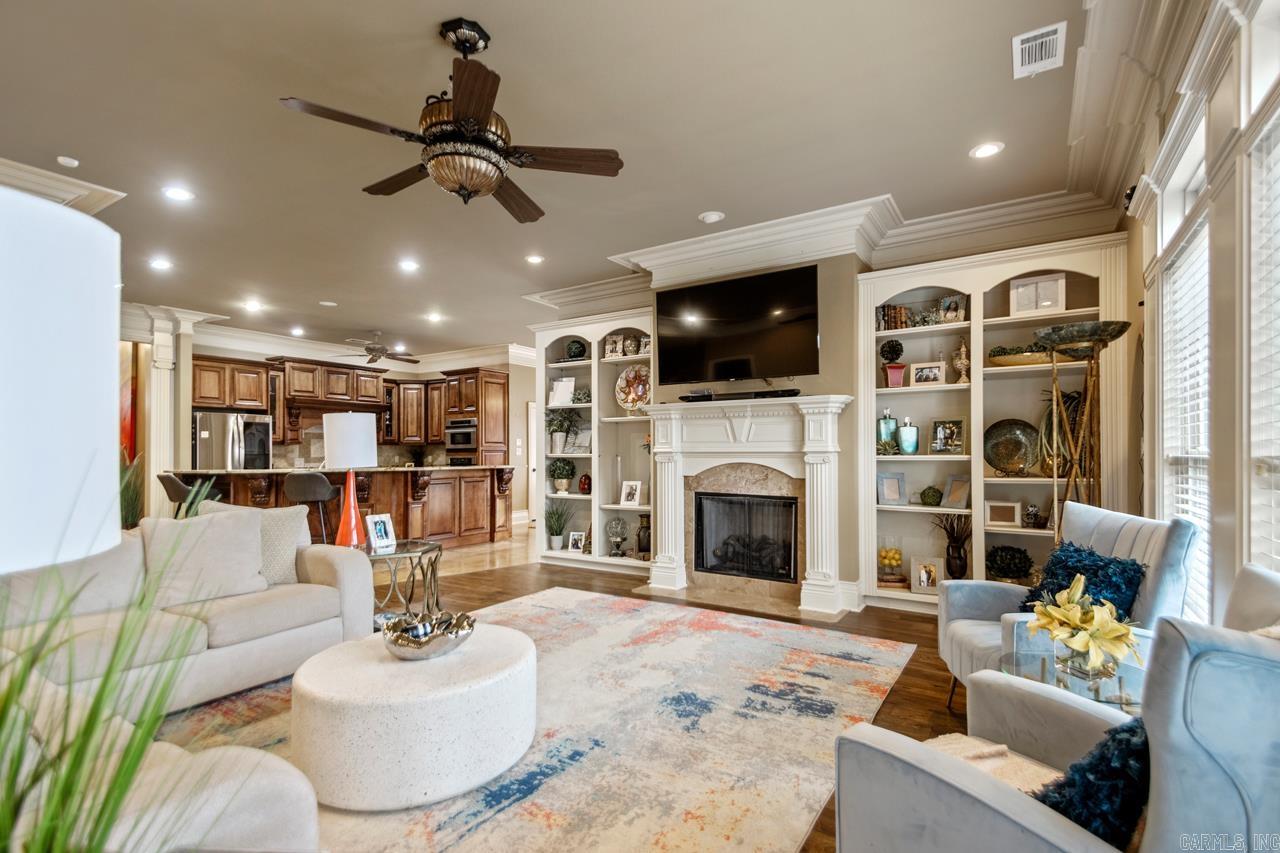 5417 Lexington Avenue