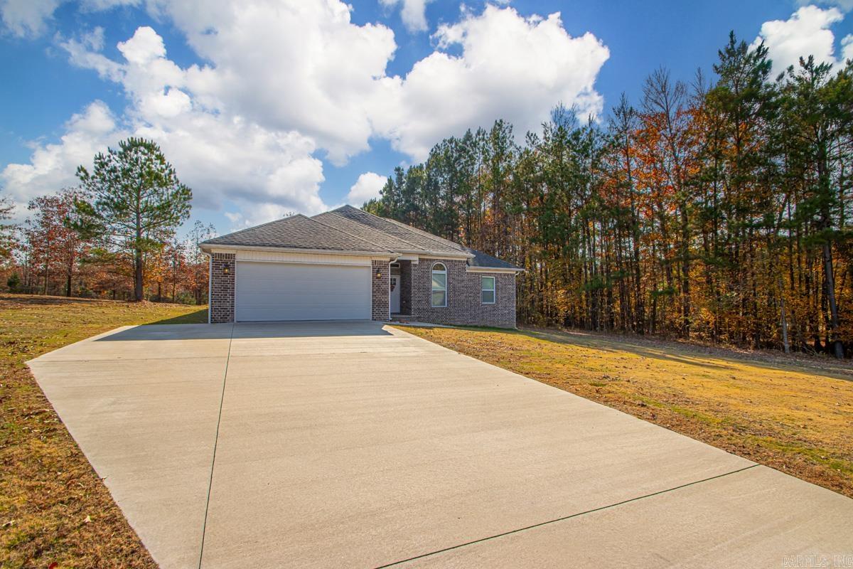 115 Mackenzie Dr