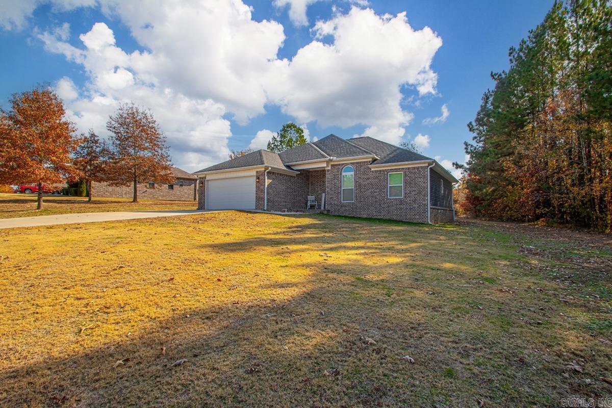 115 Mackenzie Dr