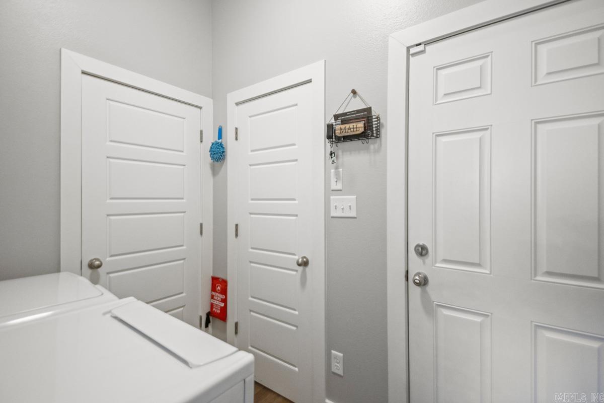 115 Mackenzie Dr