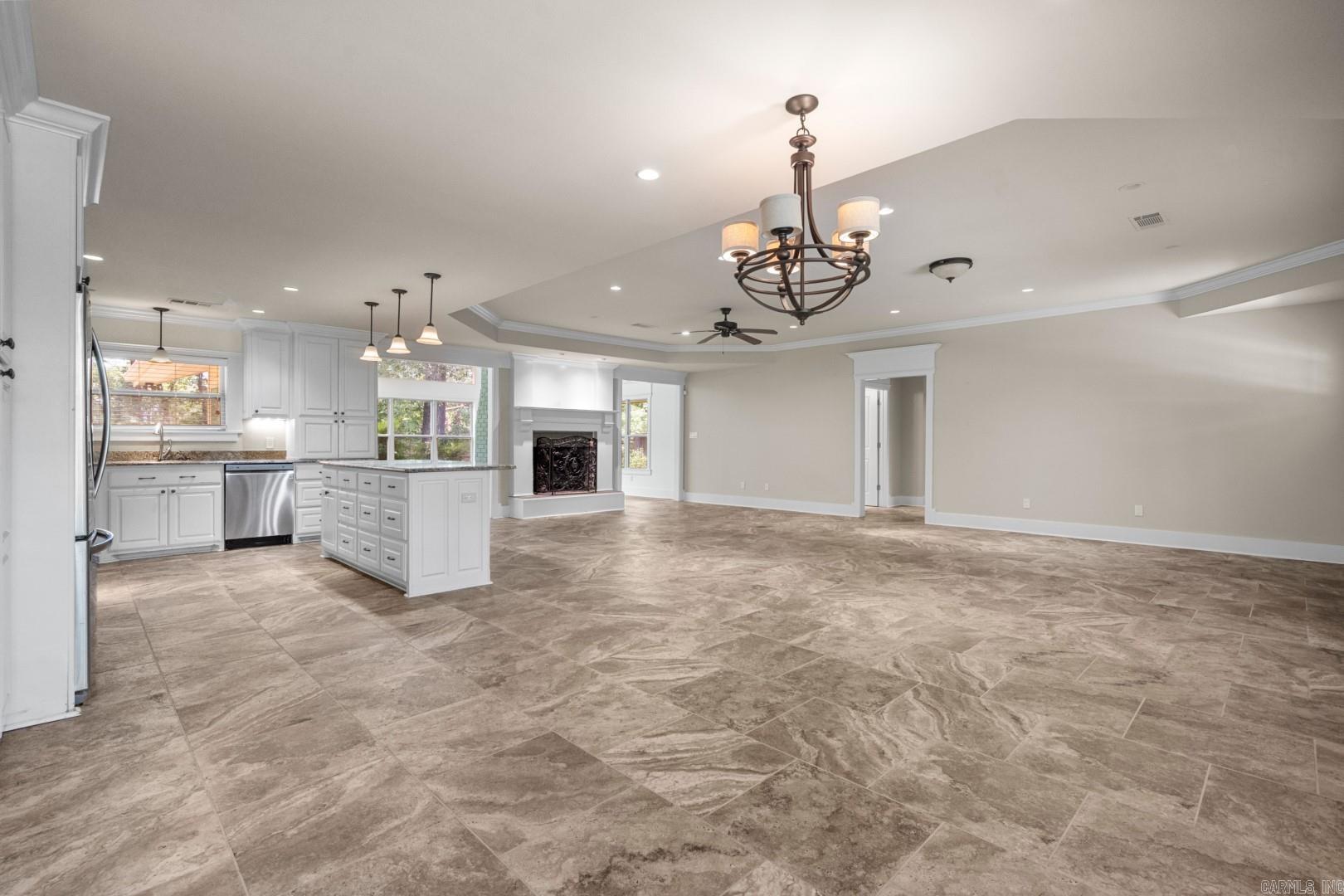 203 Bafanridge Street