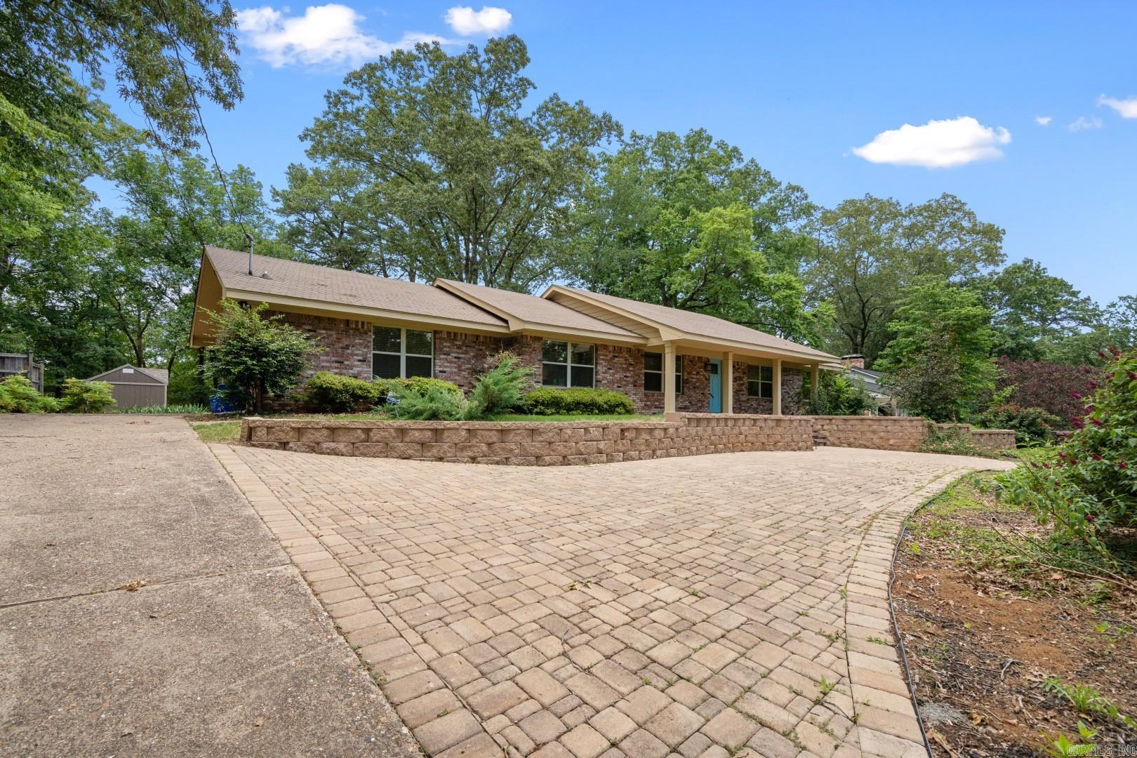 203 Bafanridge Street