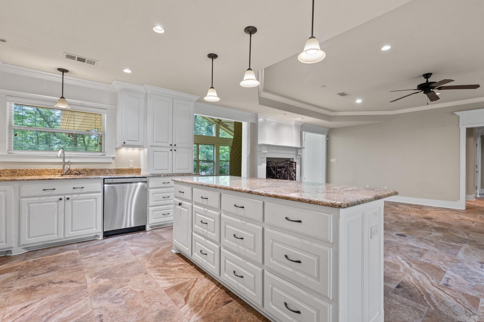 203 Bafanridge Street