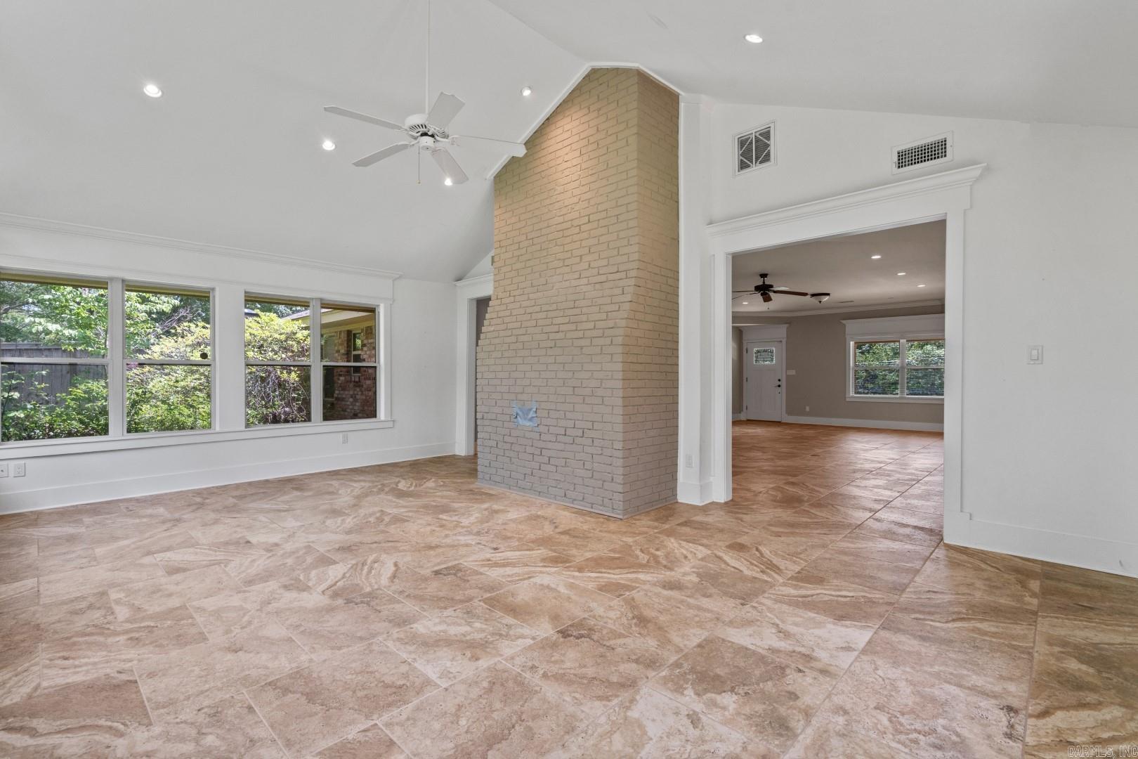 203 Bafanridge Street