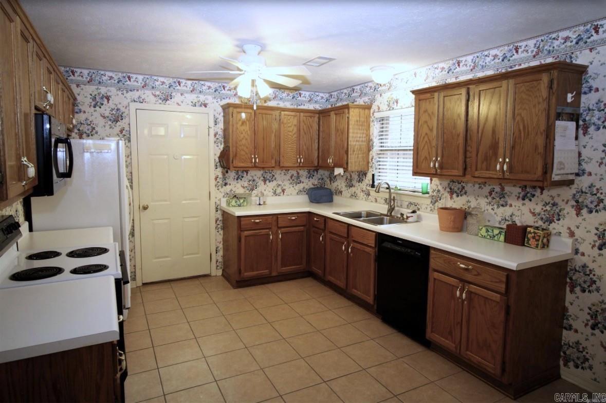 28 Sweetbriar Lane