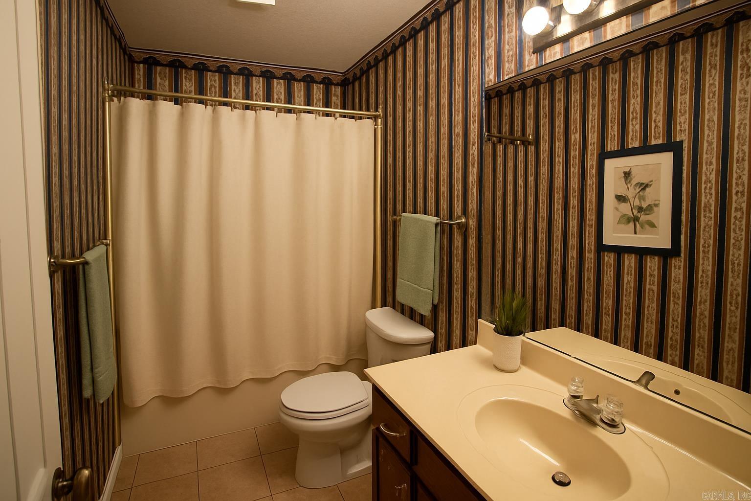 28 Sweetbriar Lane