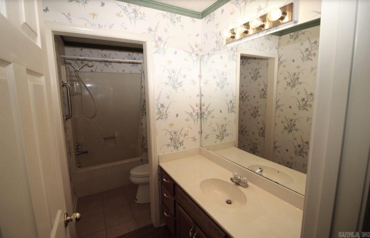 28 Sweetbriar Lane