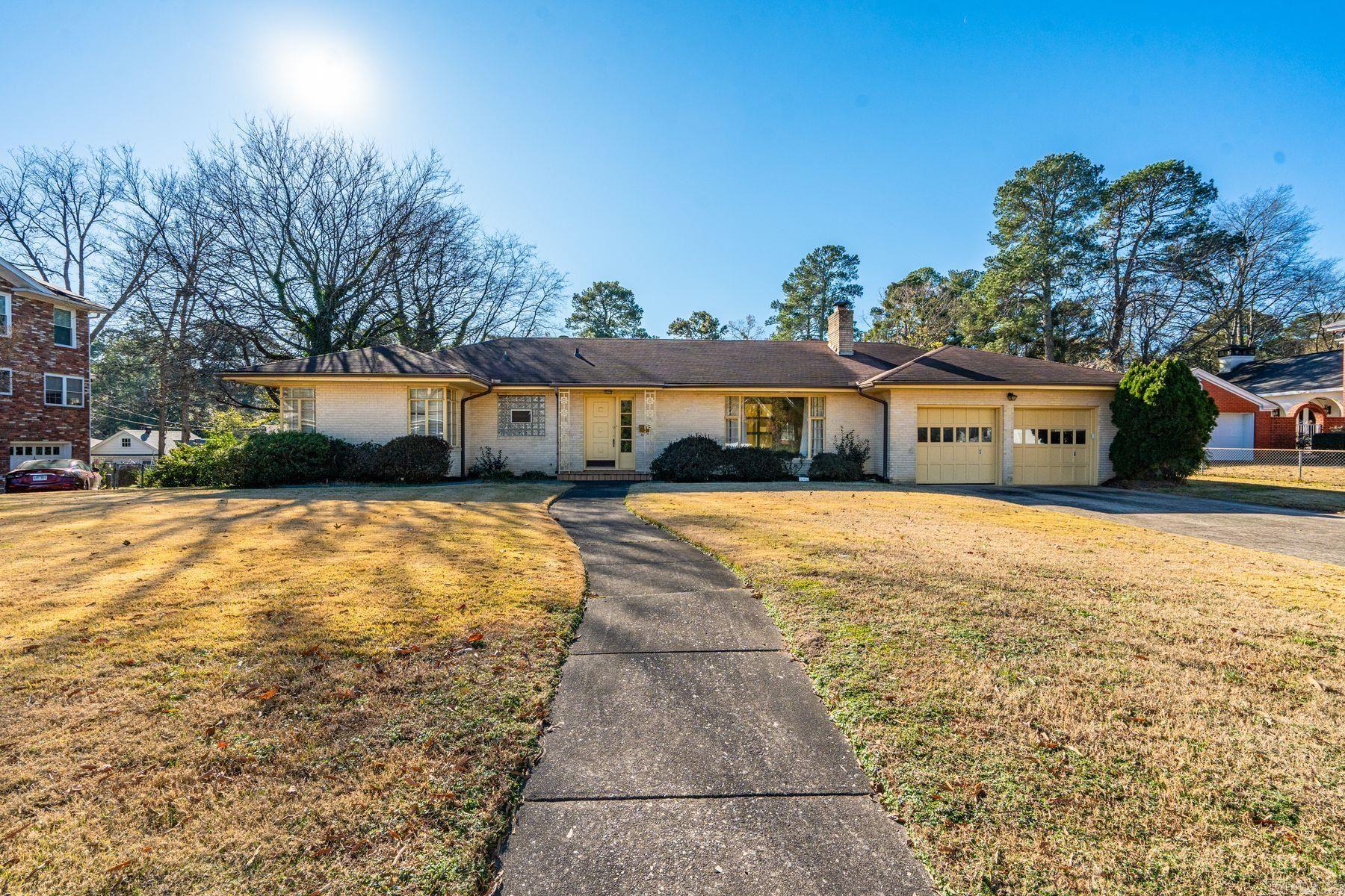 206 Trivista Left Street