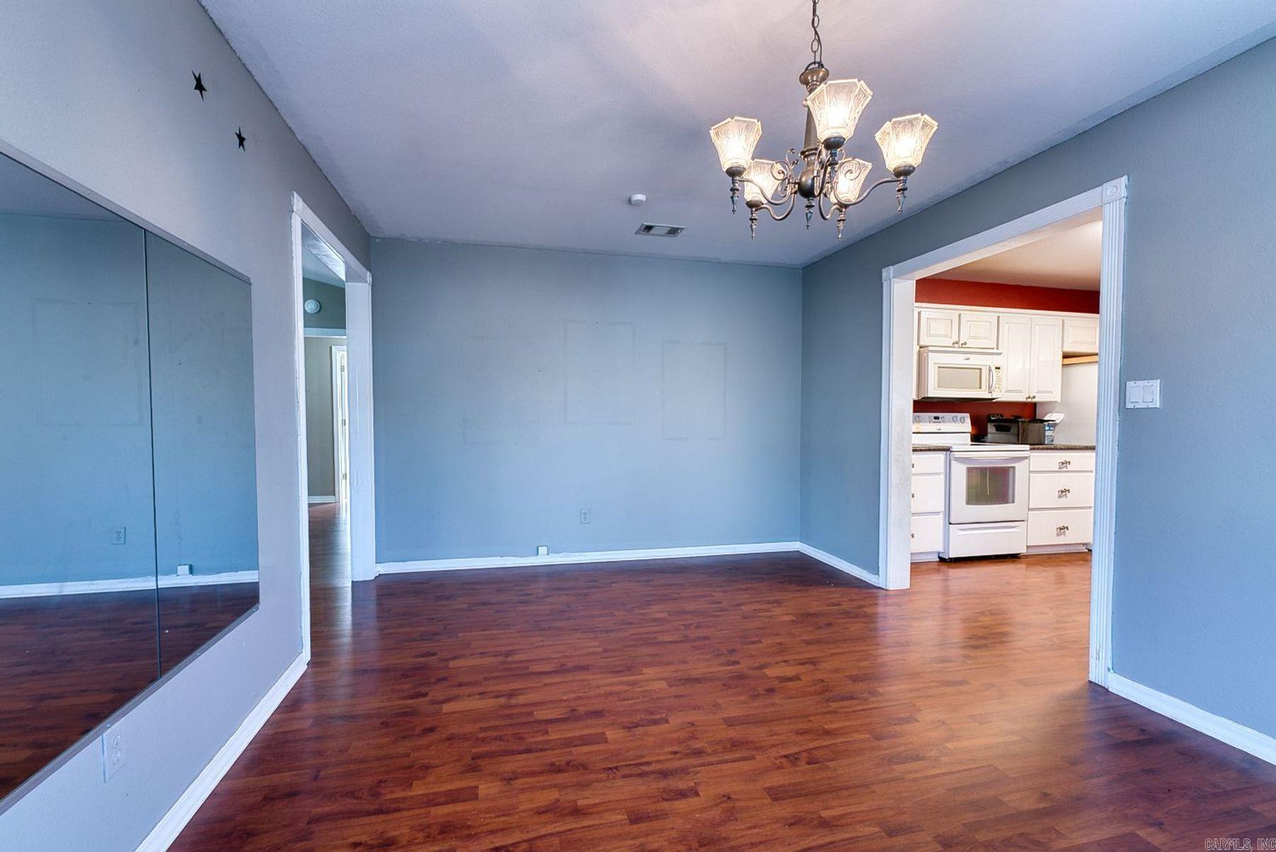 843 Bellaire Drive