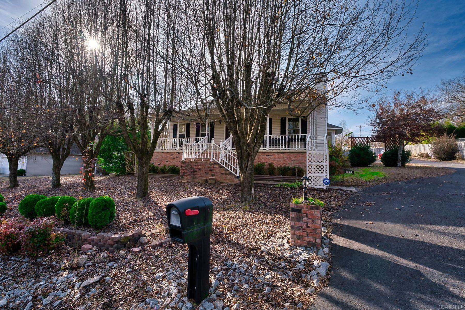 843 Bellaire Drive