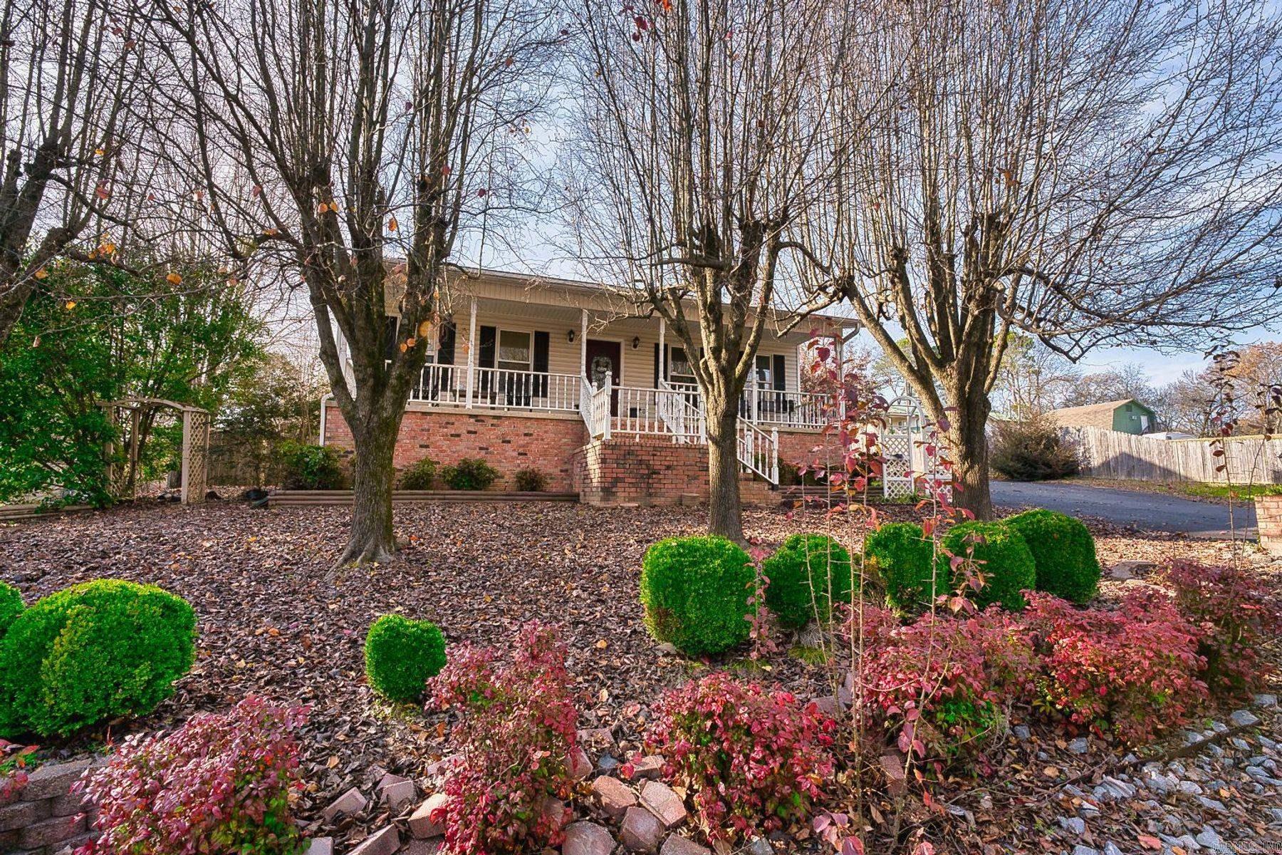 843 Bellaire Drive