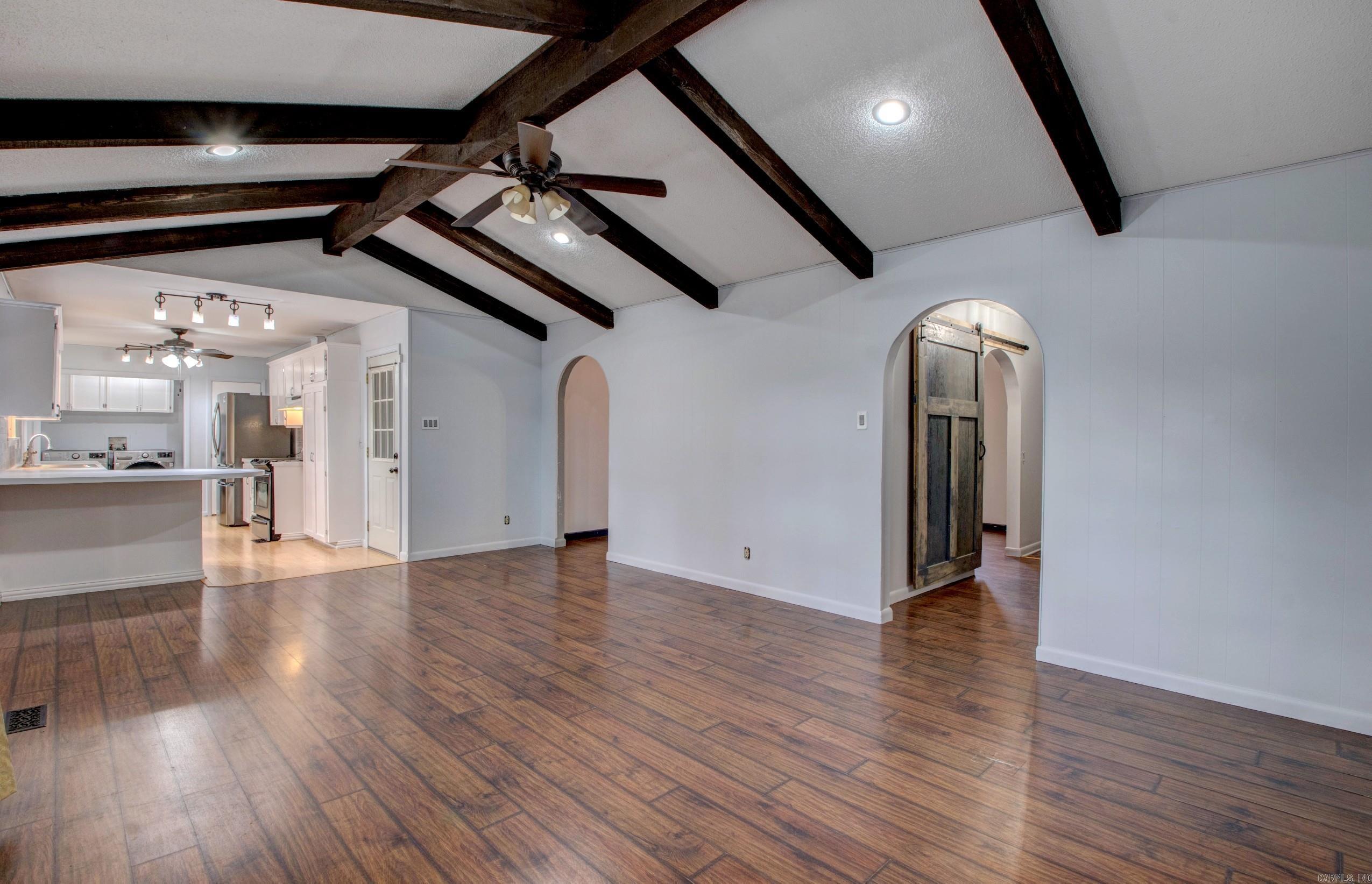 204 N Beverly Avenue